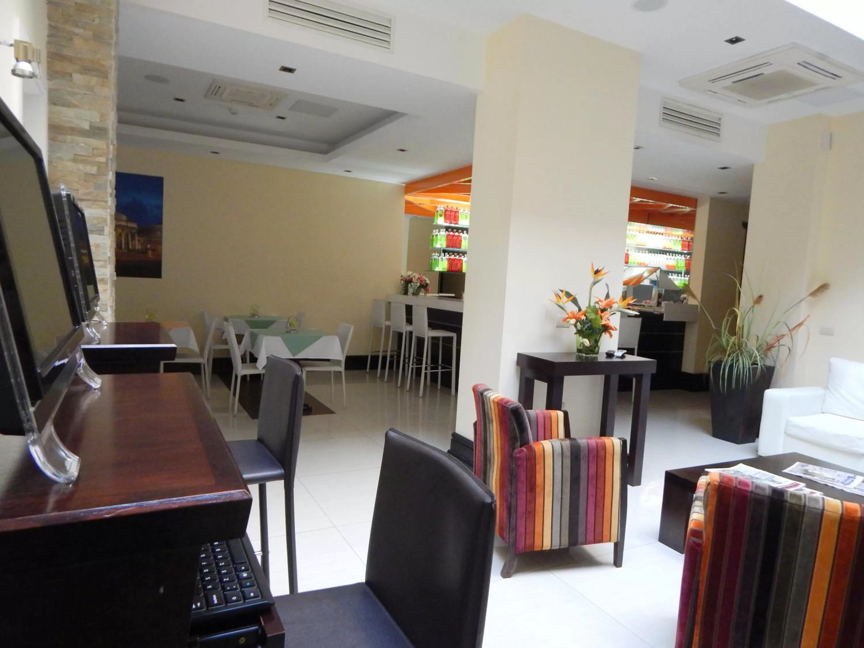 Lobby or reception in Puerto Mercado Hotel