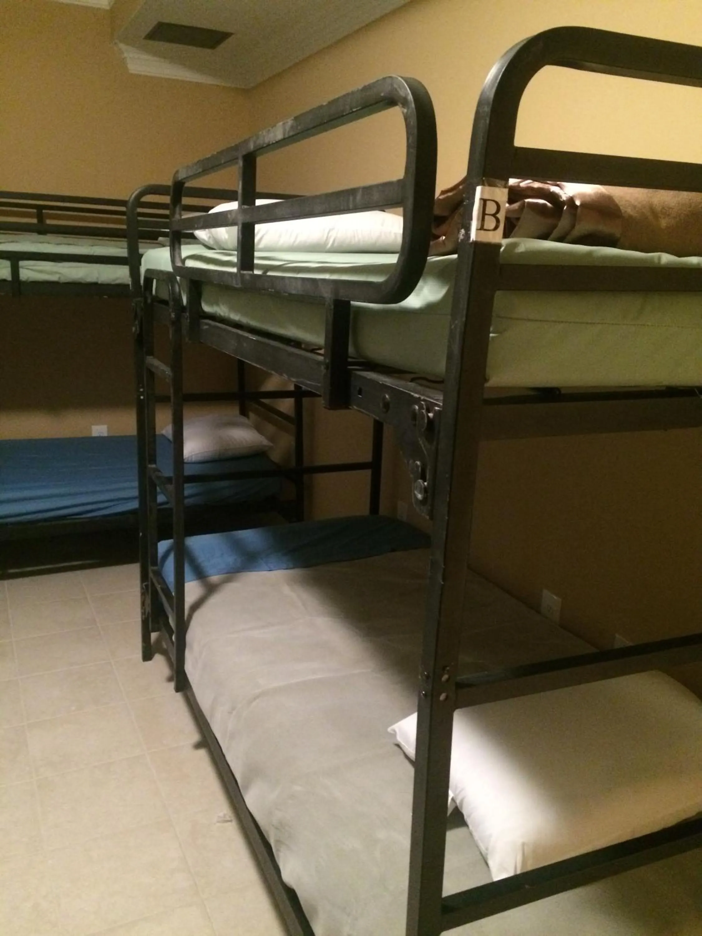 Property building, Bed in DC International Hostel 2