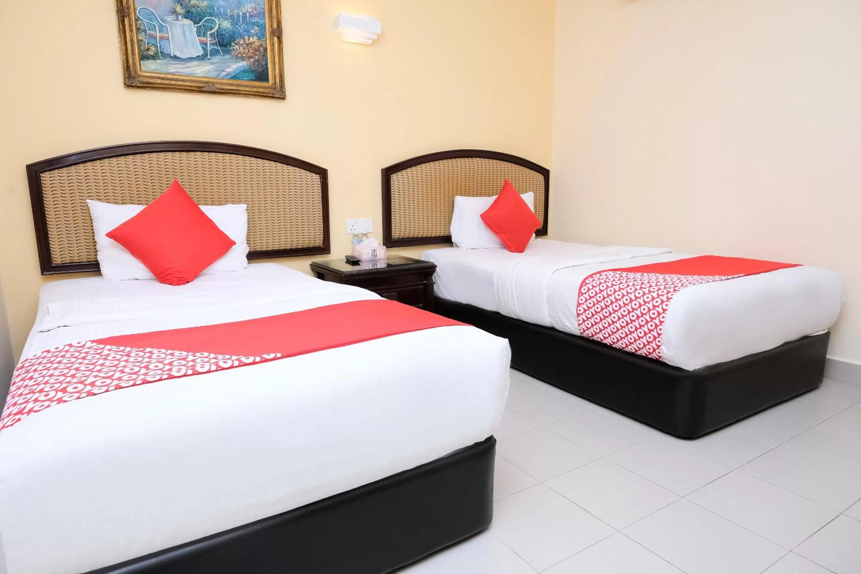 Bedroom in Super OYO 635 Seven Days Hotel