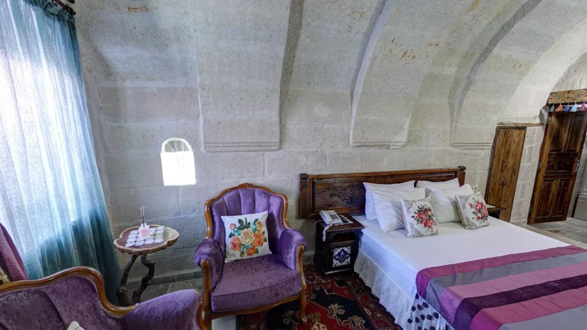 Bed in Roc Of Cappadocia