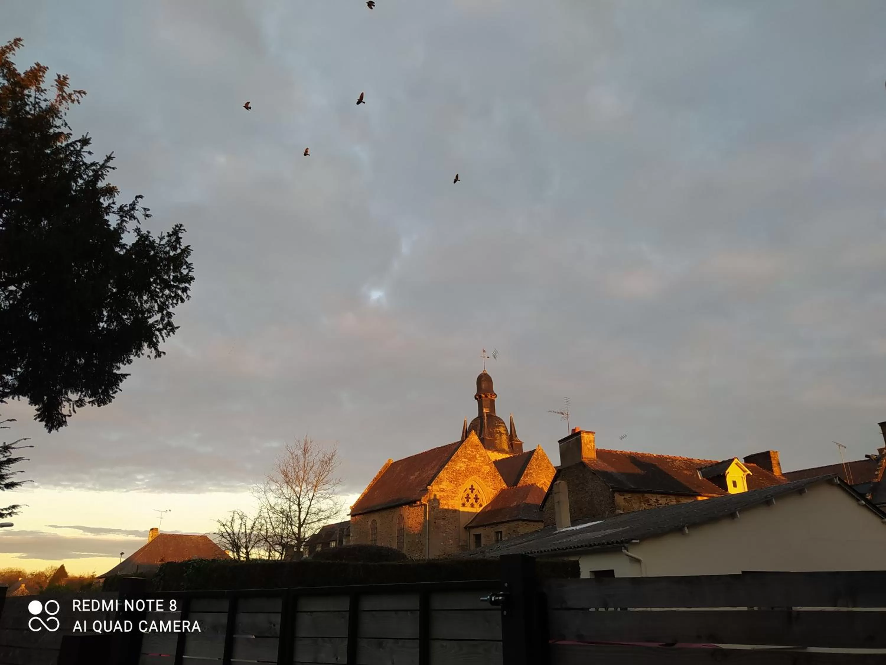 Sunrise in Ker Anahid - L'Atelier