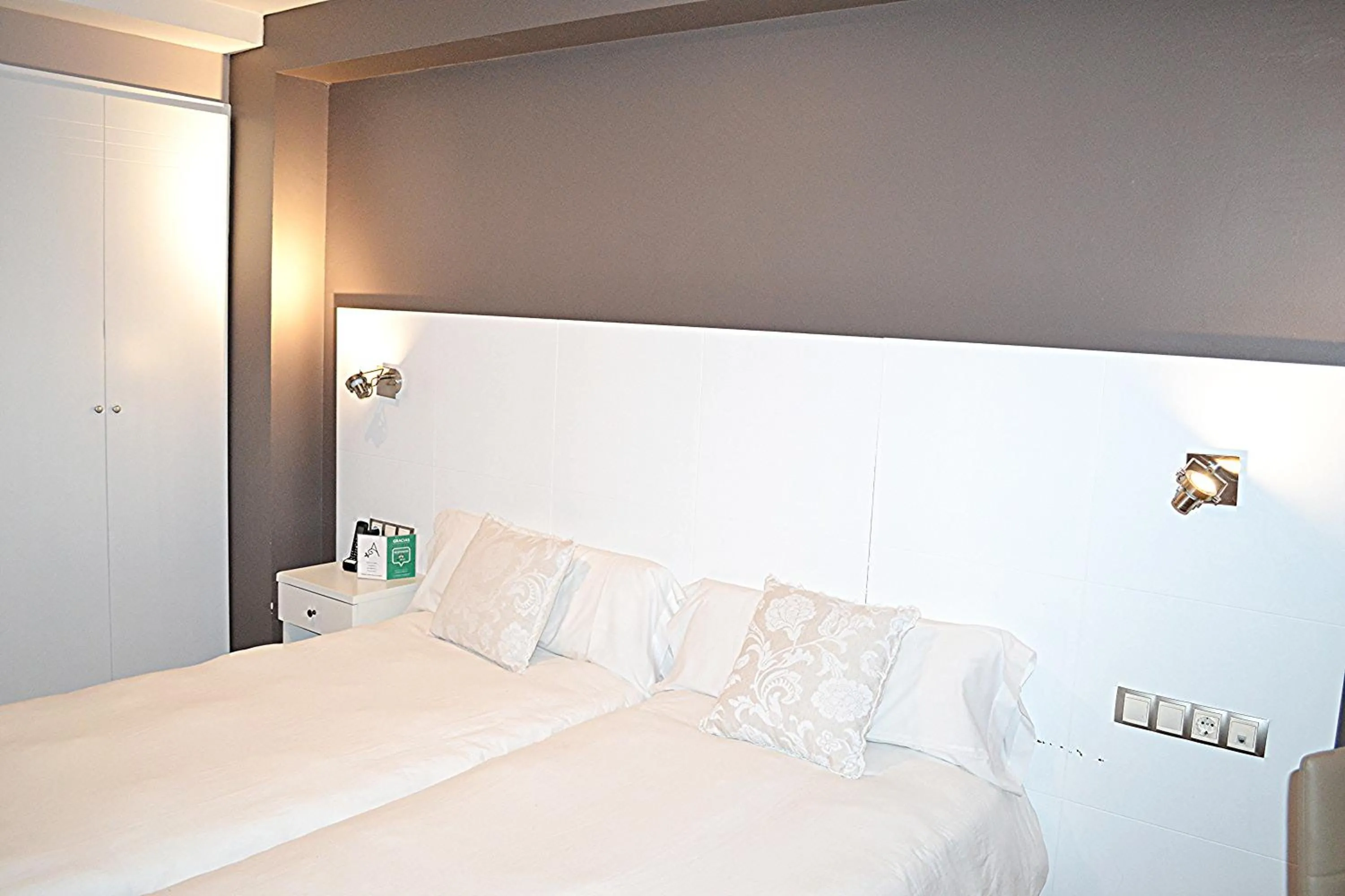 Basic Double Room in Hotel El Acebo