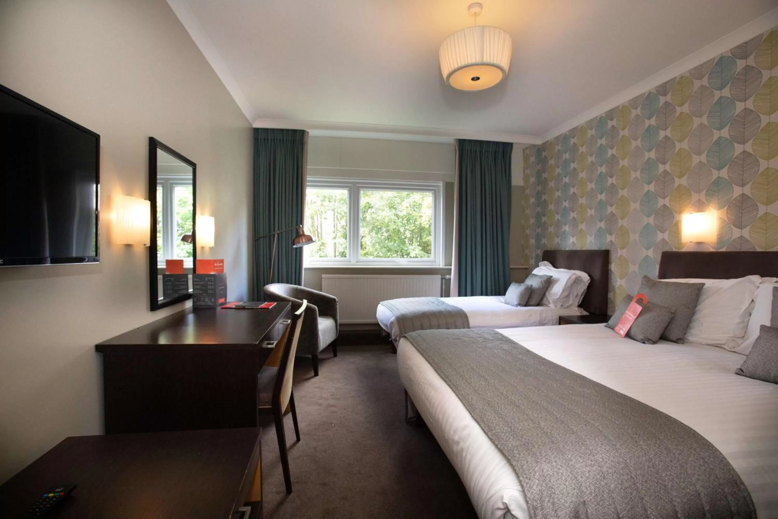 Bedroom, Bed in The Lincoln Hotel