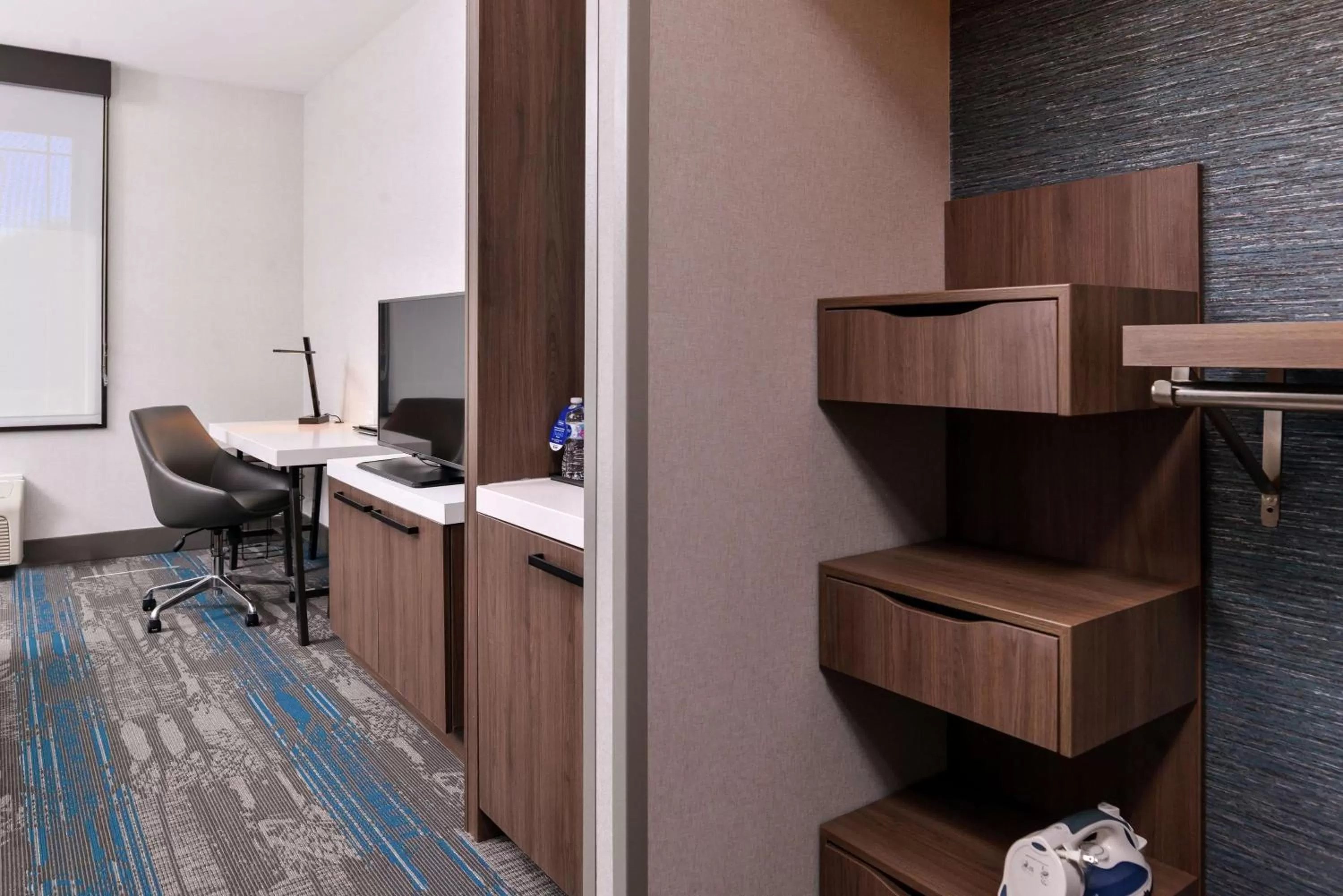 Bedroom in Hilton Garden Inn Salt Lake City Downtown