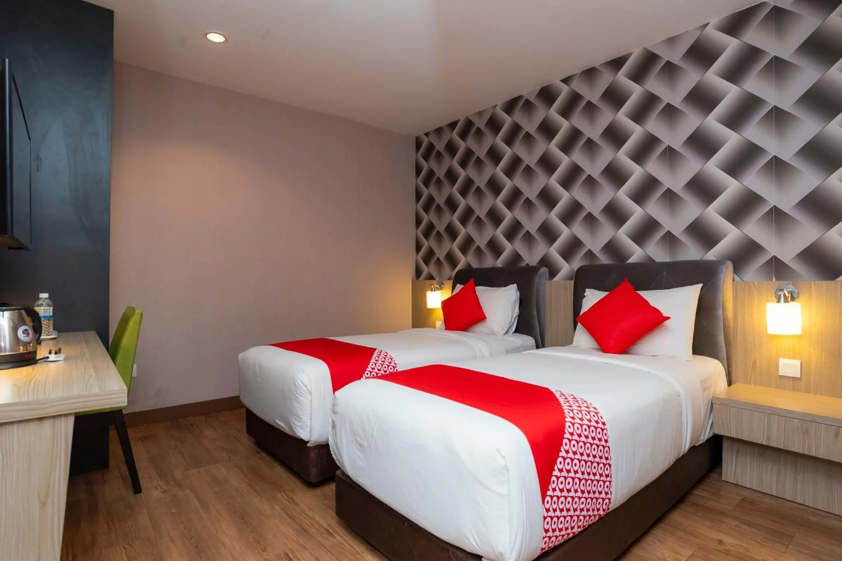 Bedroom, Bed in Hotel 101 Ulu Tiram