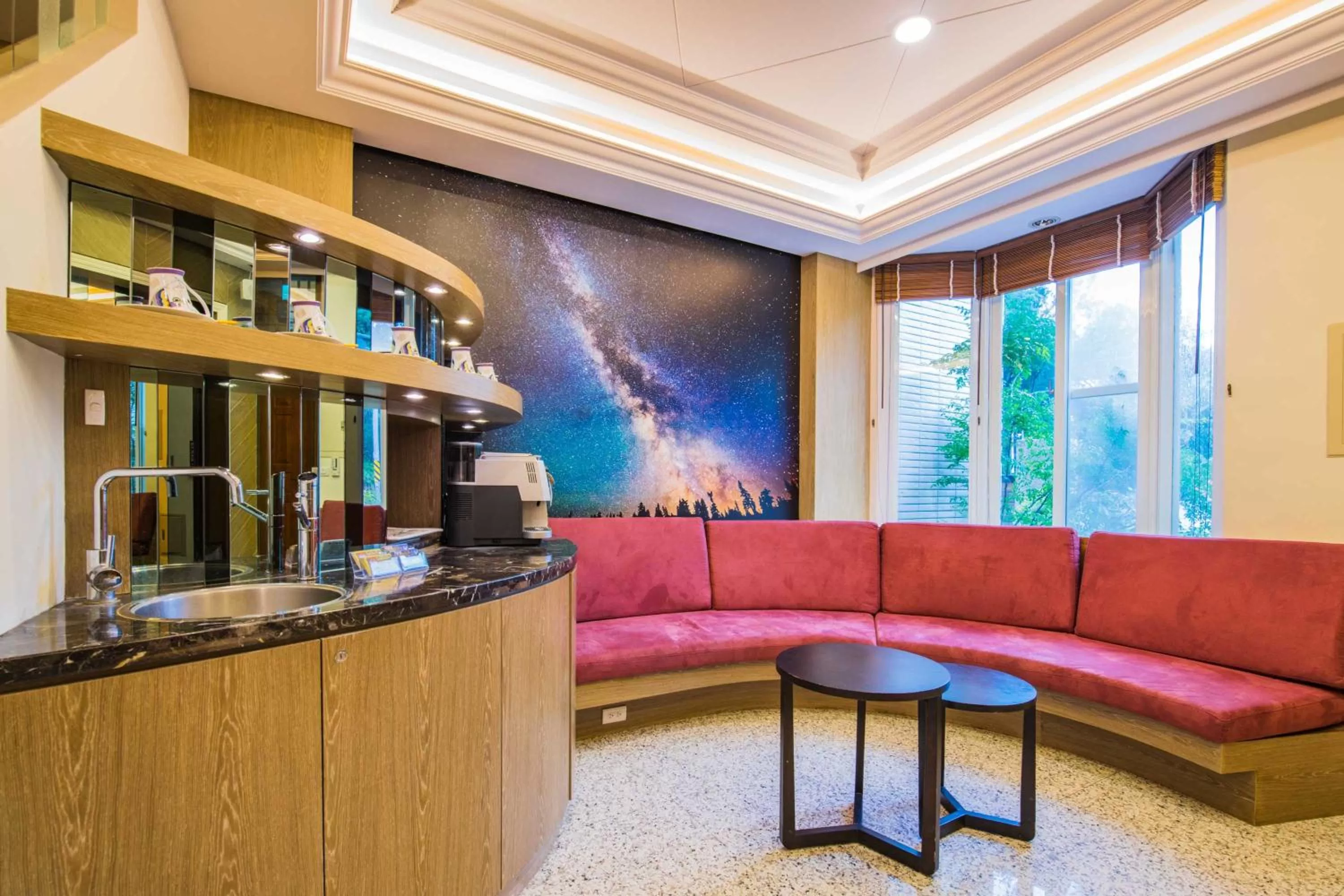 Lounge/Bar in Pisces06