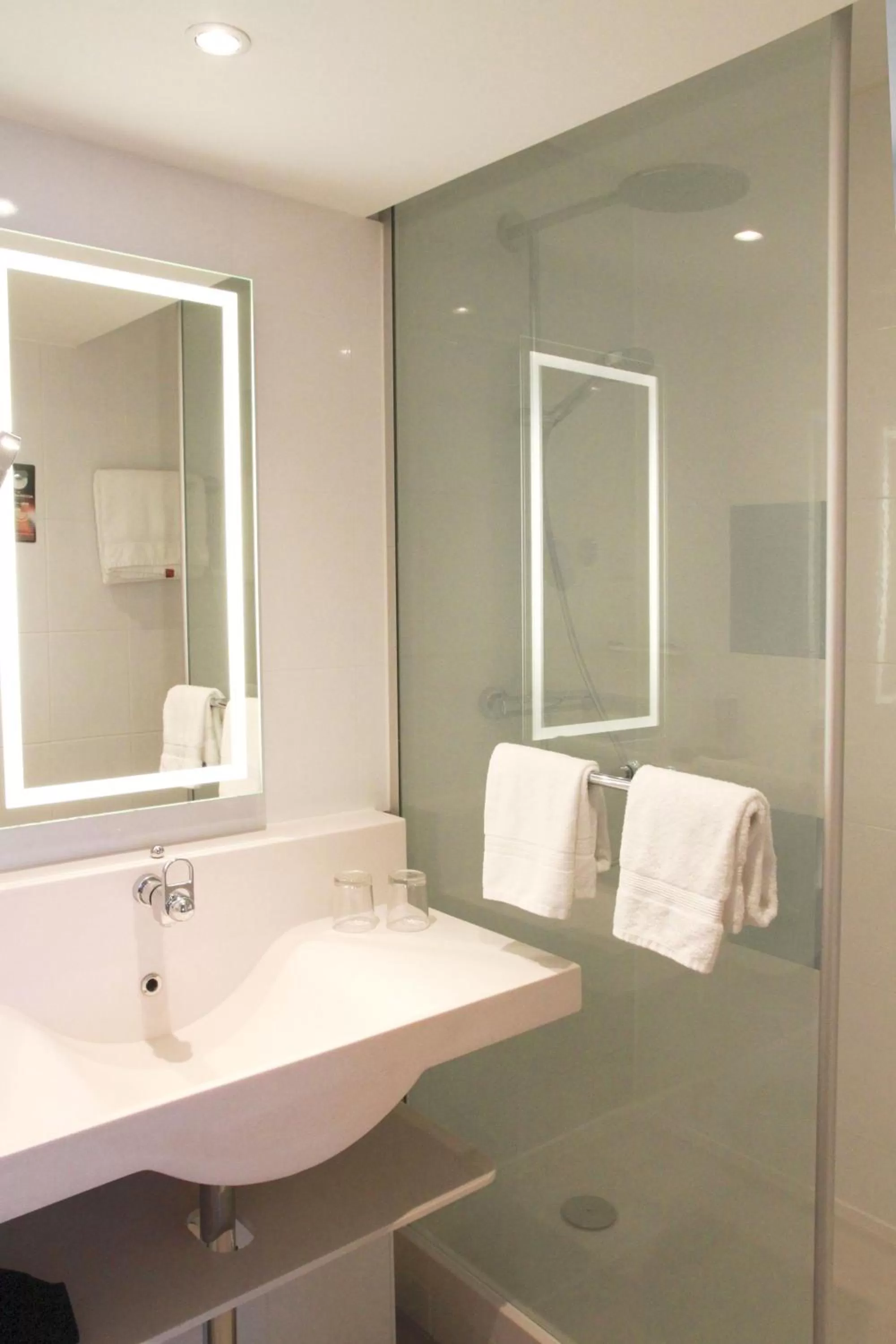 Bathroom in Novotel Wien City