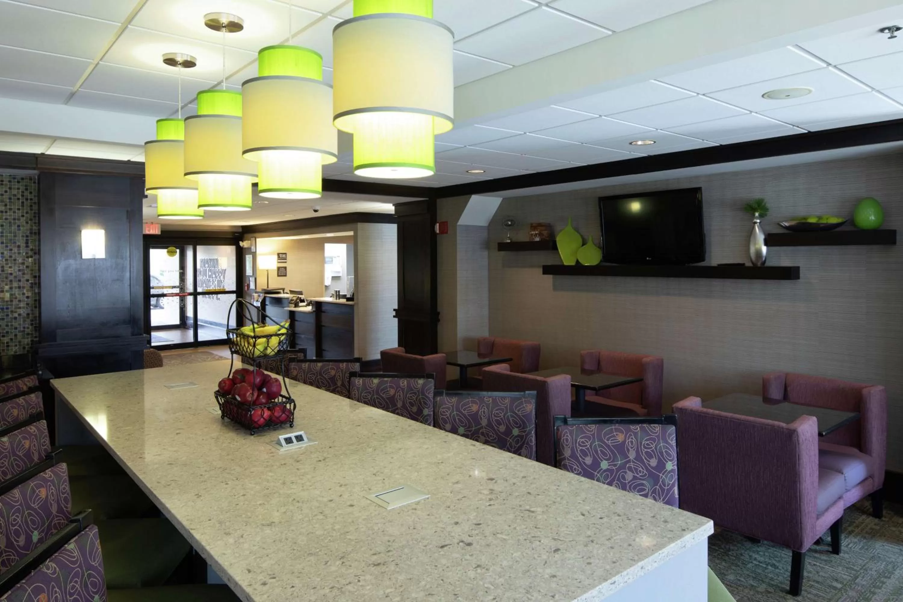 Lobby or reception in Hampton Inn Atlanta-Town Center/Kennesaw