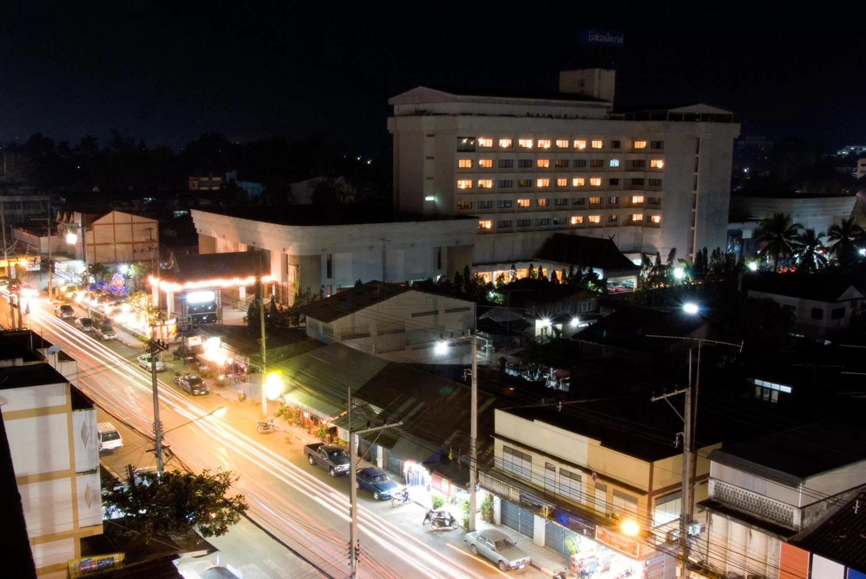 Area and facilities in Seeharaj Hotel