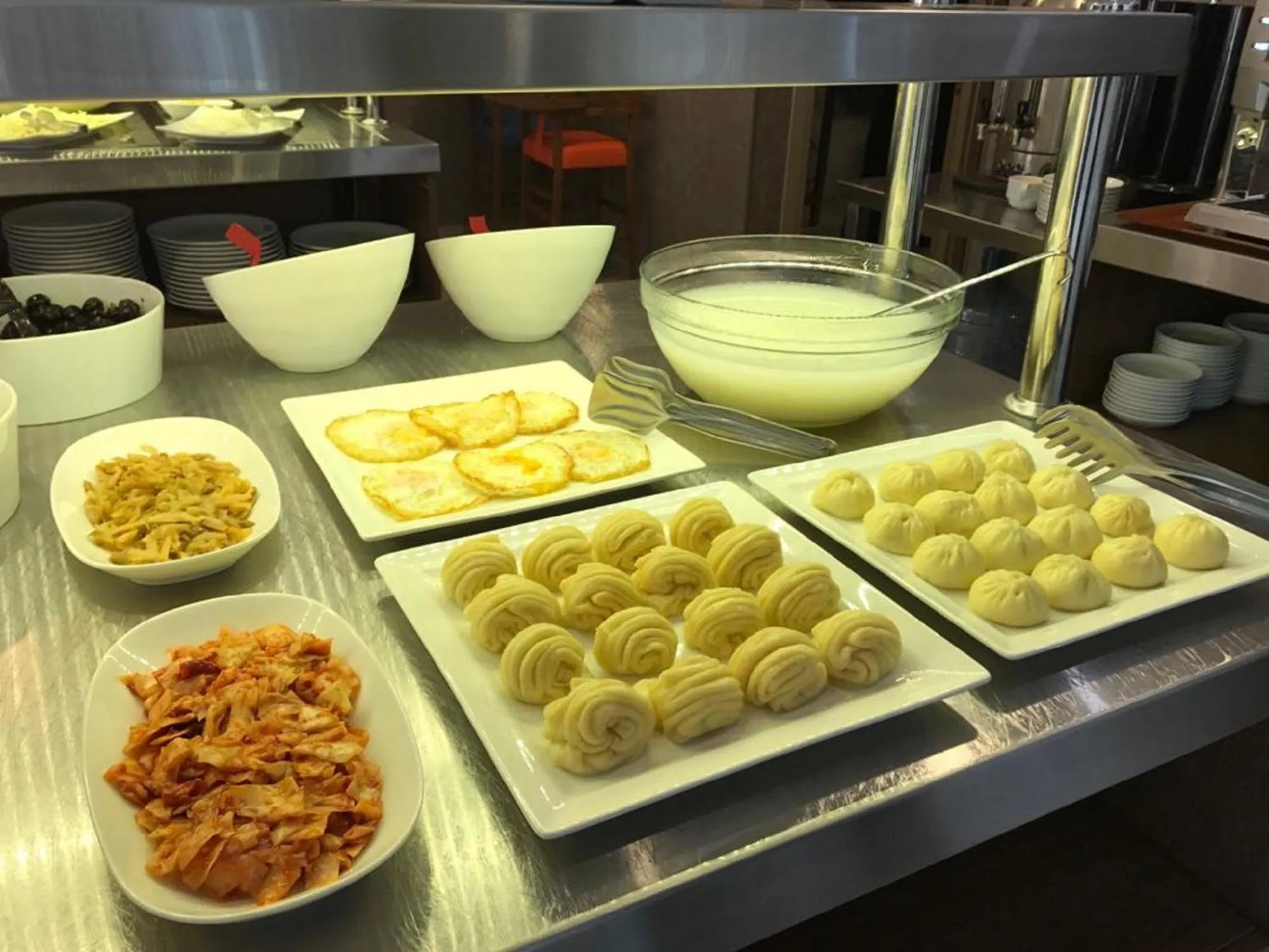 Asian breakfast in Regard Hotel