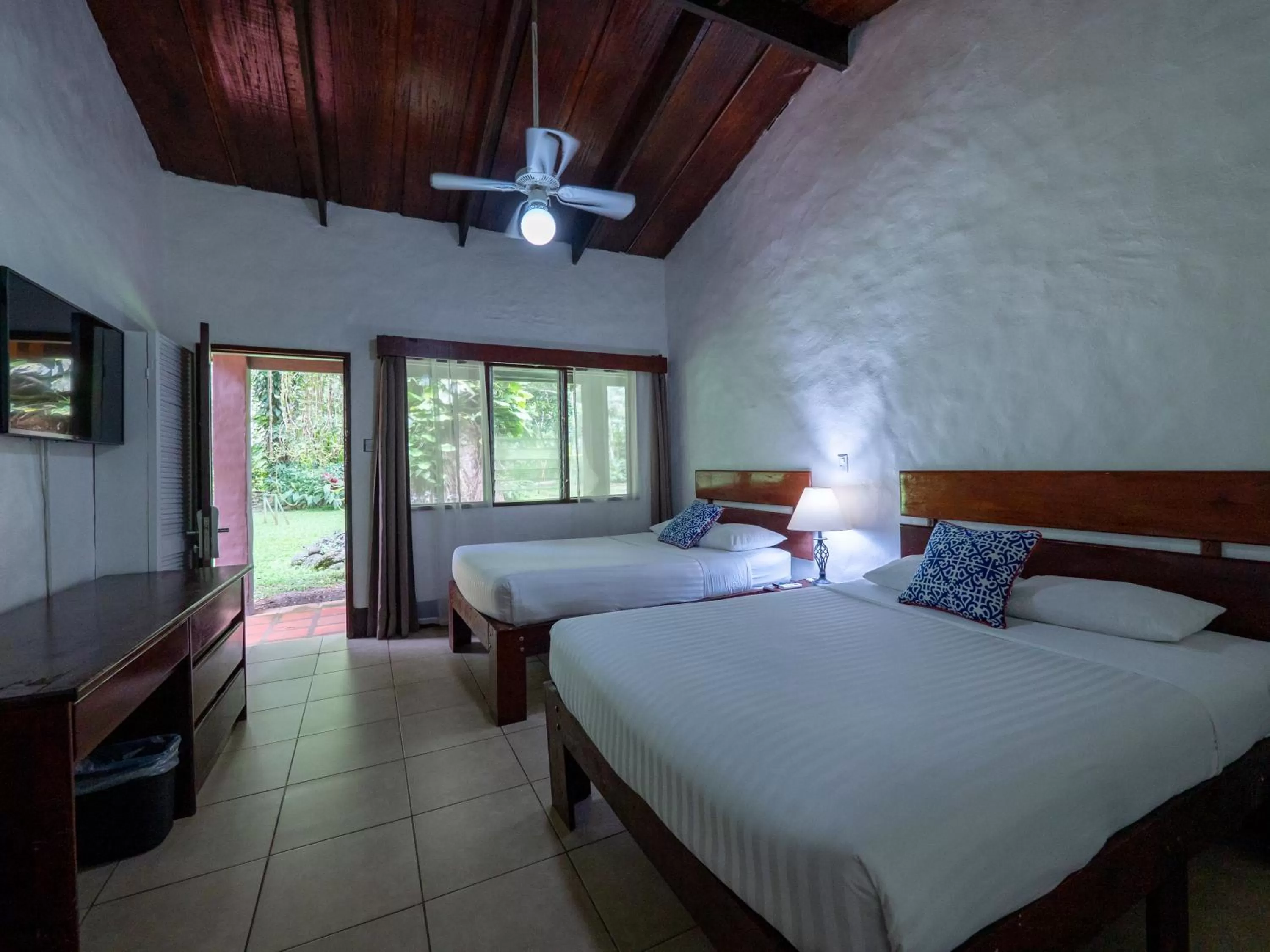 Photo of the whole room in Villa Lapas Jungle Village
