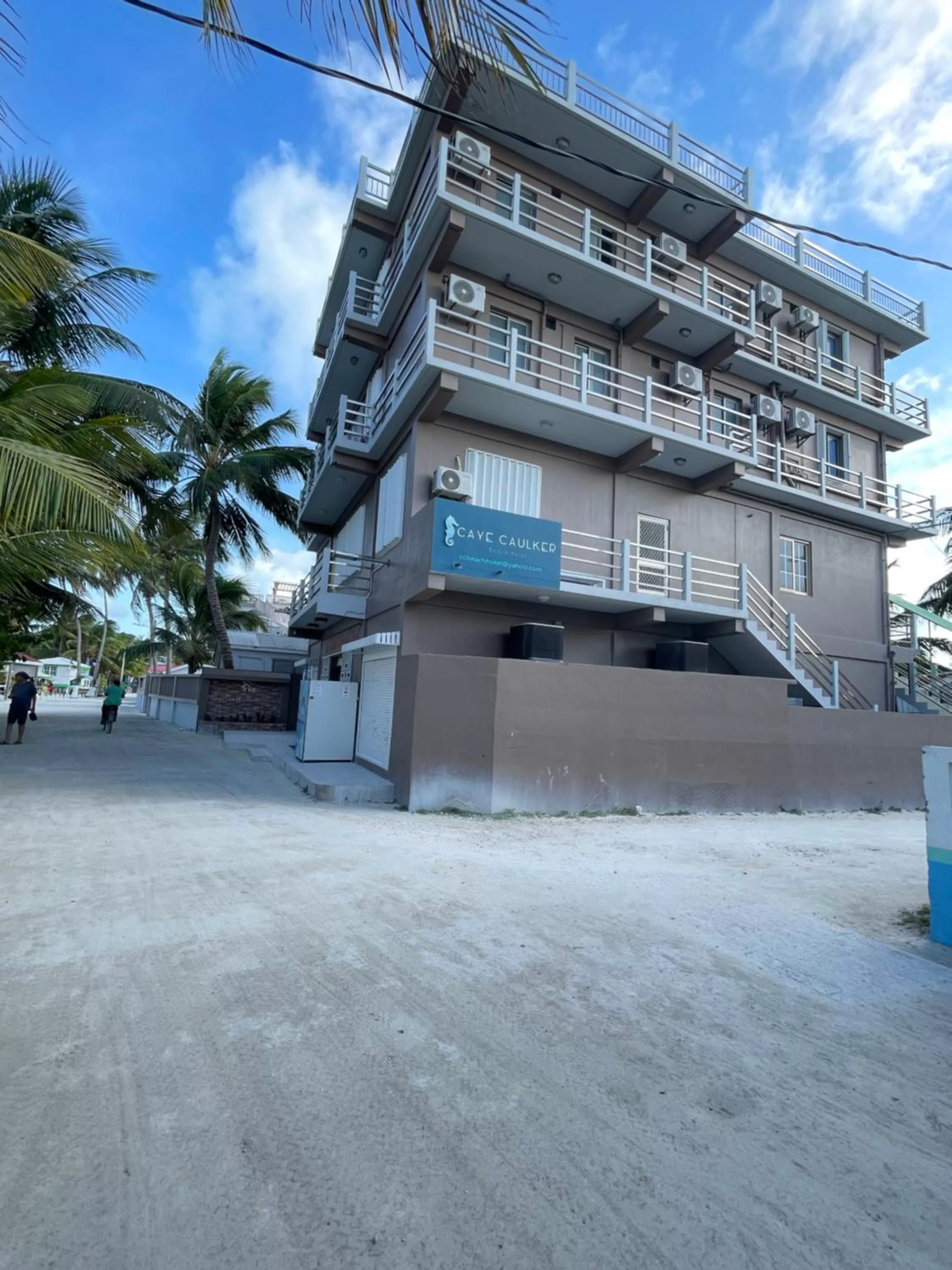 Caye Caulker Beach Hotel