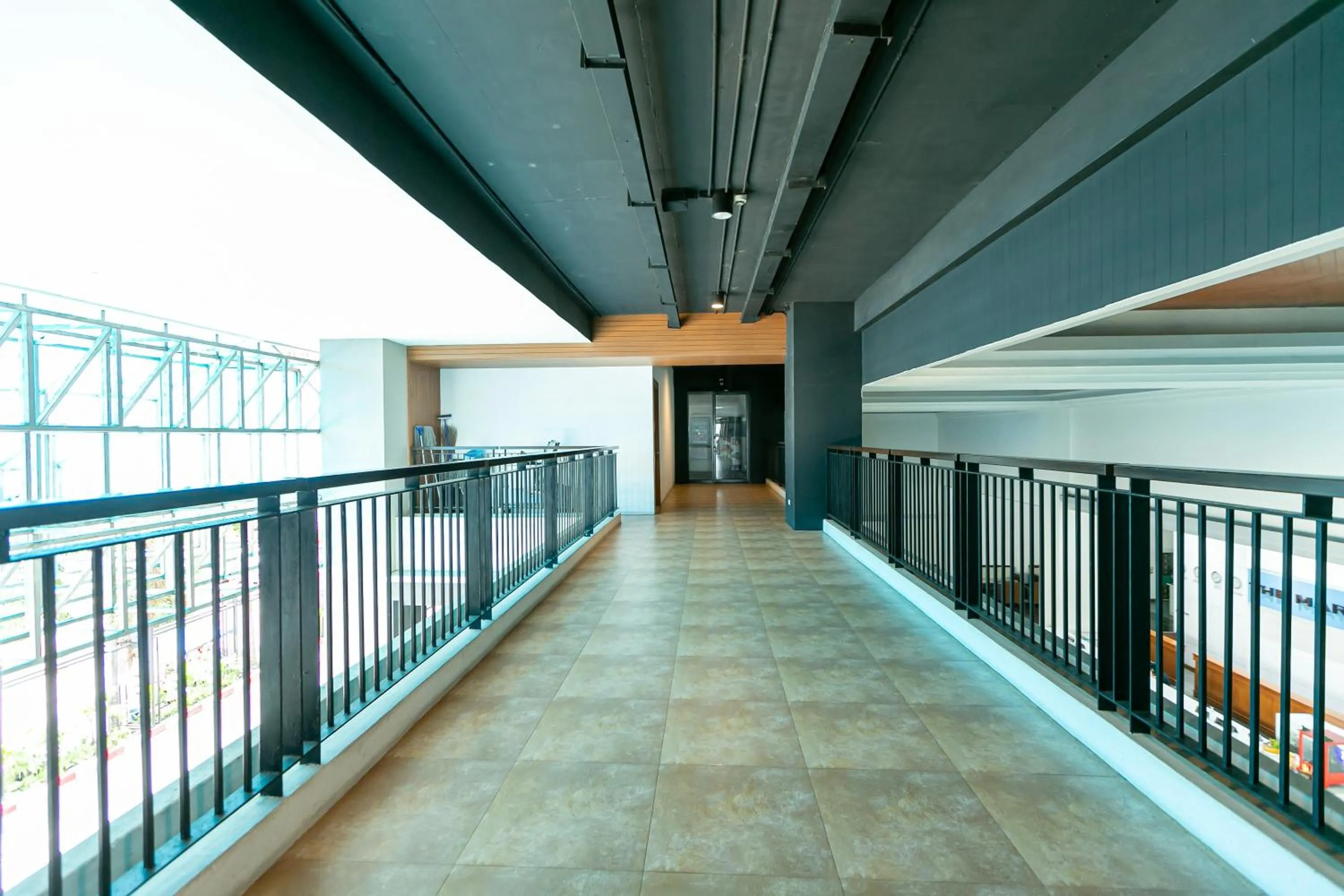 Area and facilities in The Bedrooms Hostel Pattaya