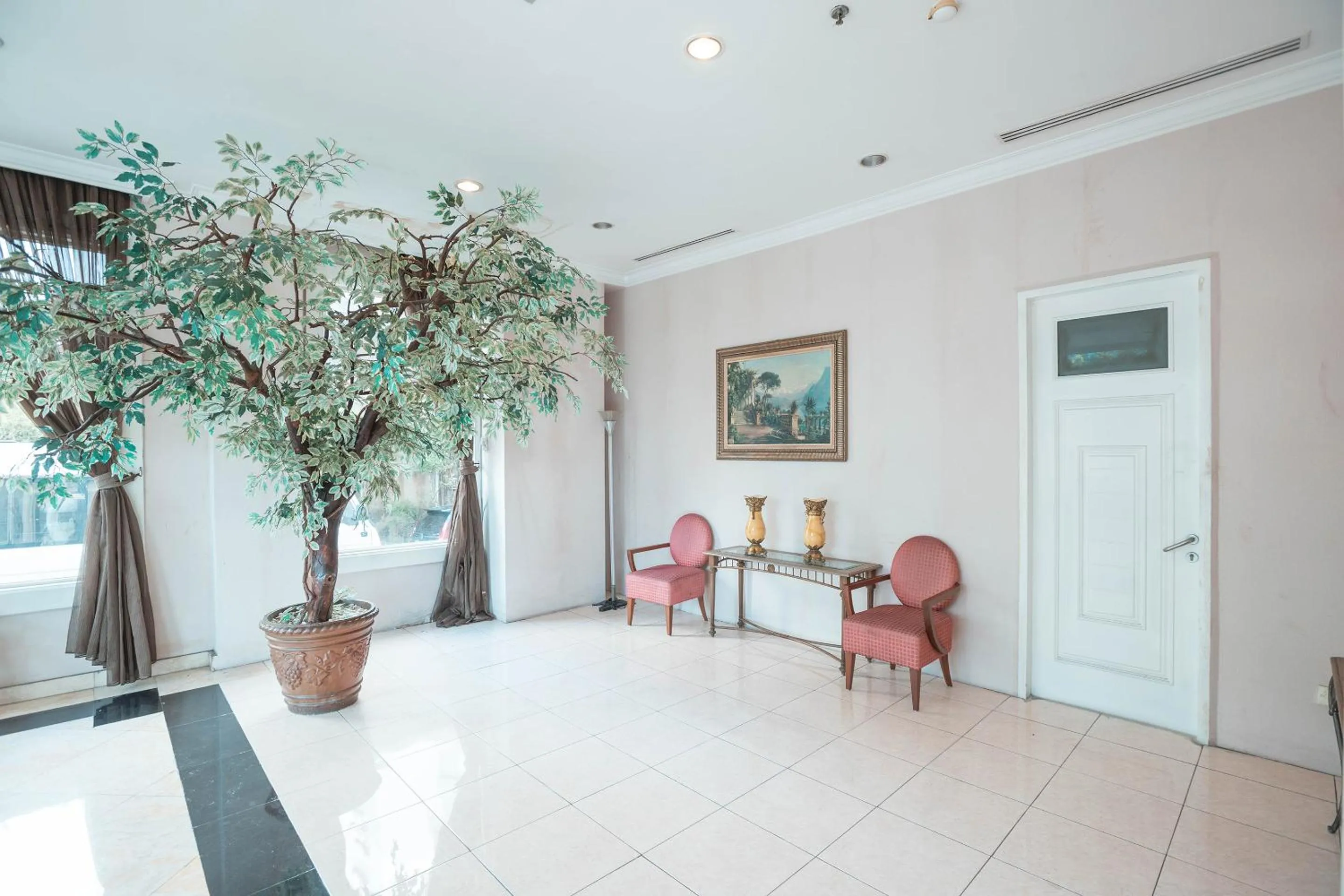 Seating area in Hotel Bulevar Tanjung Duren Jakarta