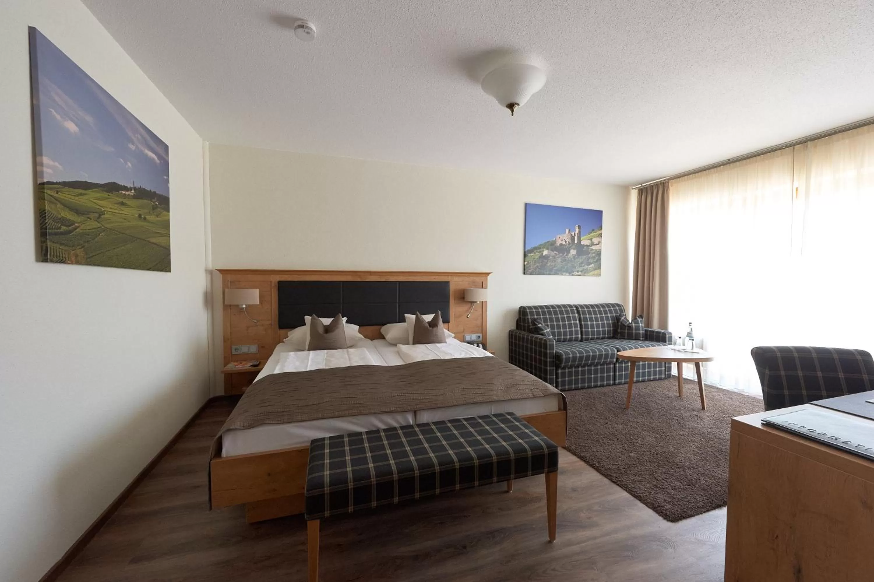 Photo of the whole room, Bed in Fetzers Landhotel