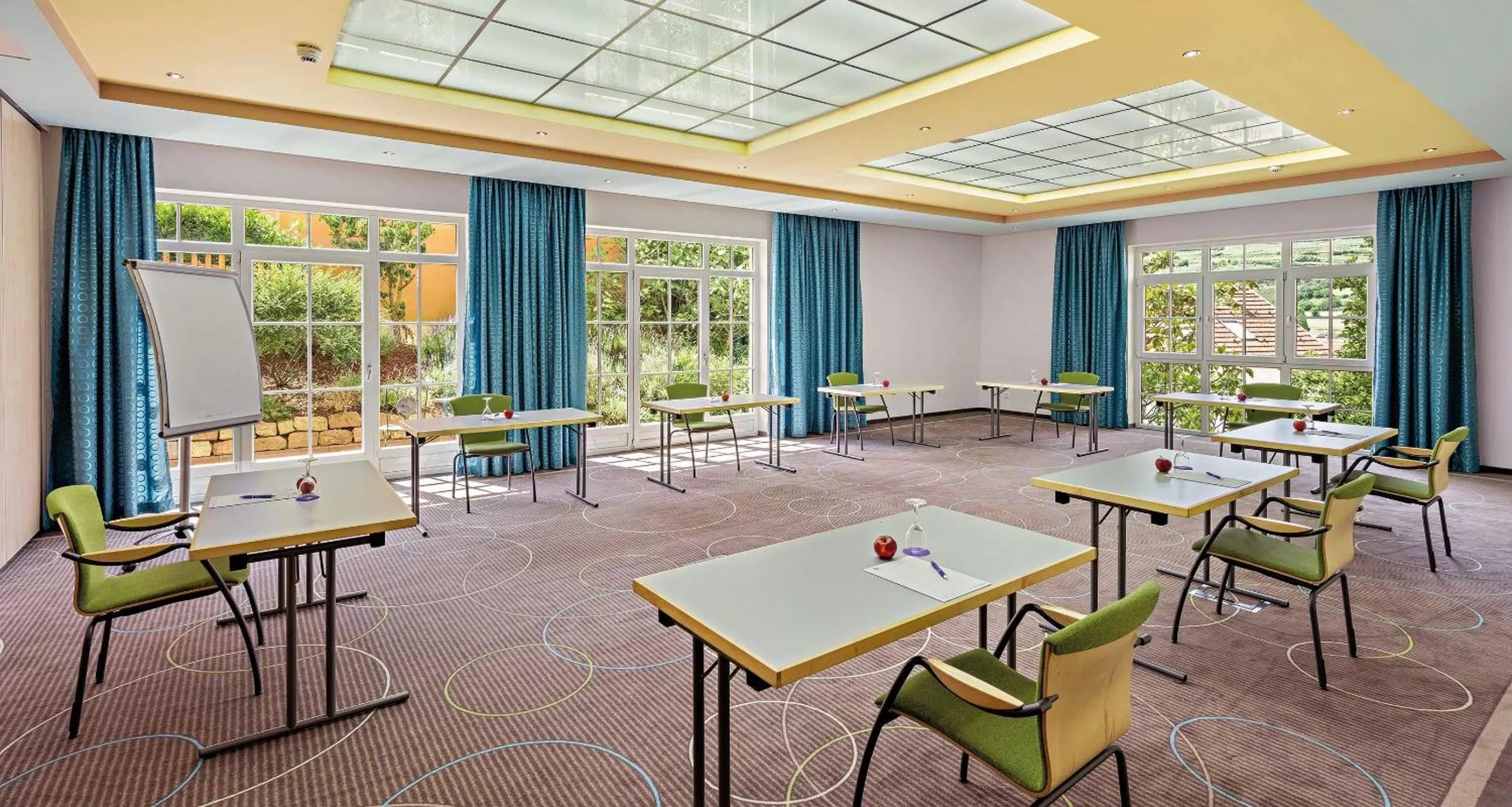 Business facilities in Pfalzhotel Asselheim