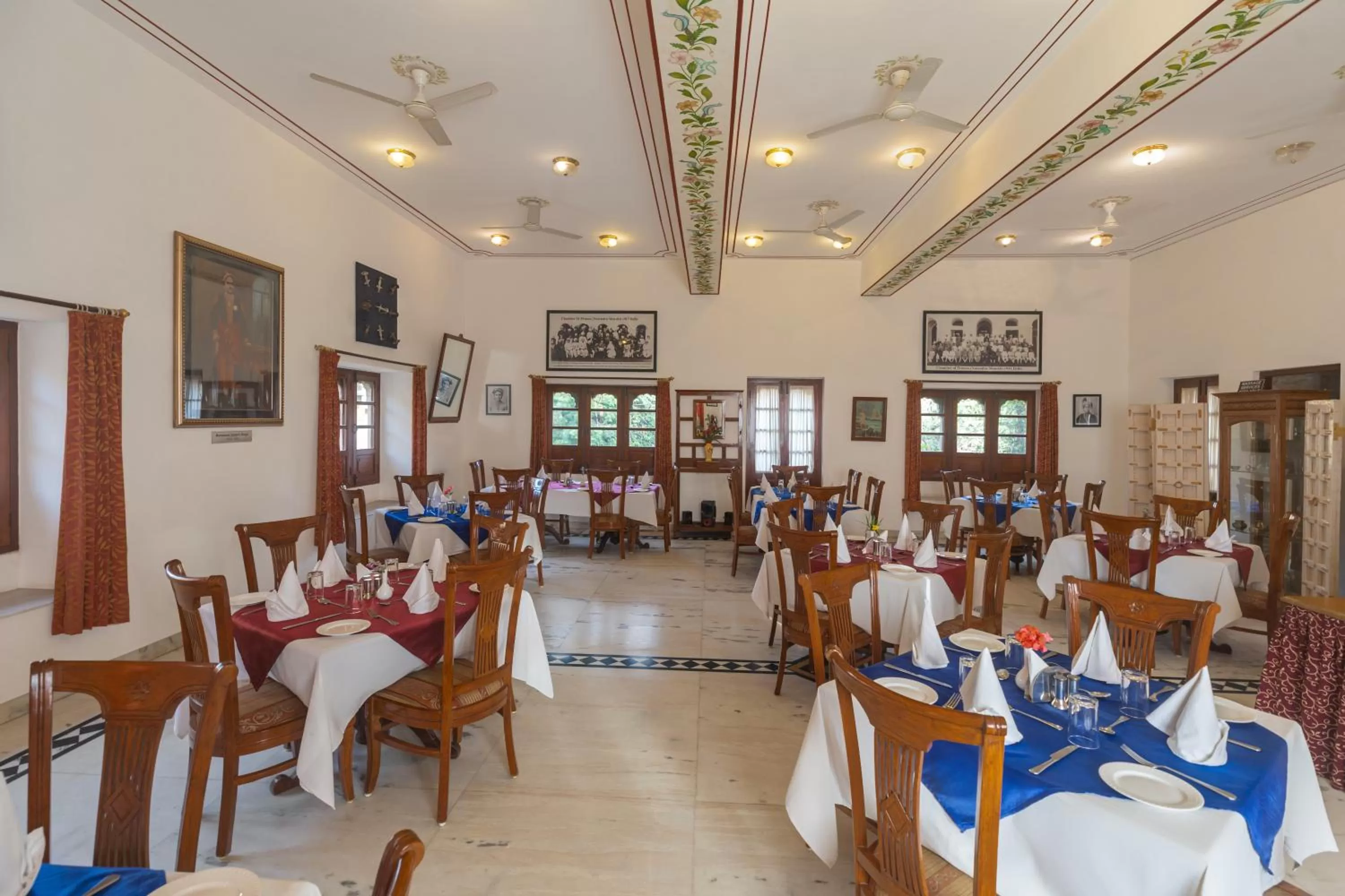 Restaurant/places to eat in WelcomHeritage Mandir Palace