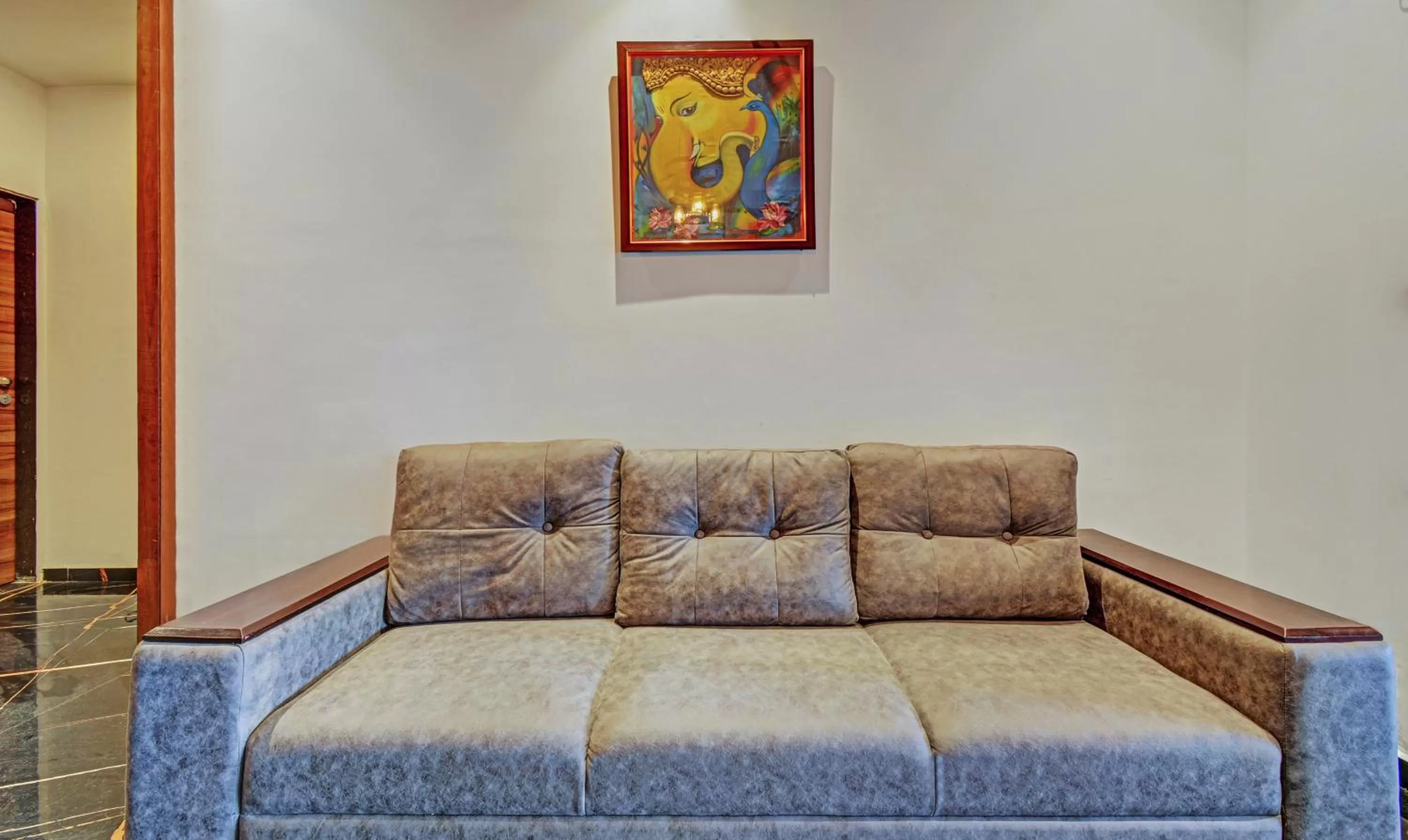 Seating area in Tripli Hotels Le Shelton