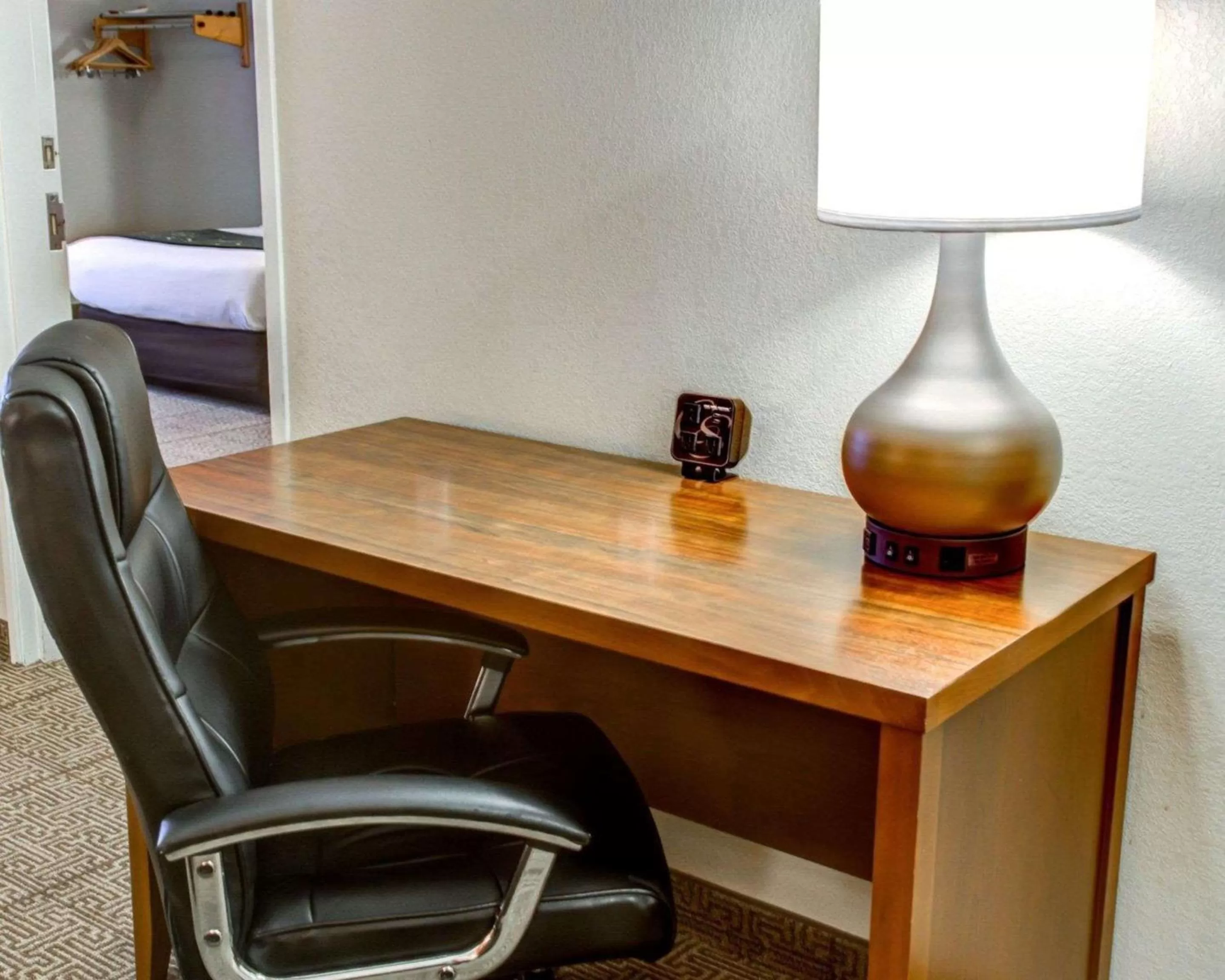 Bedroom in Comfort Suites Tyler South