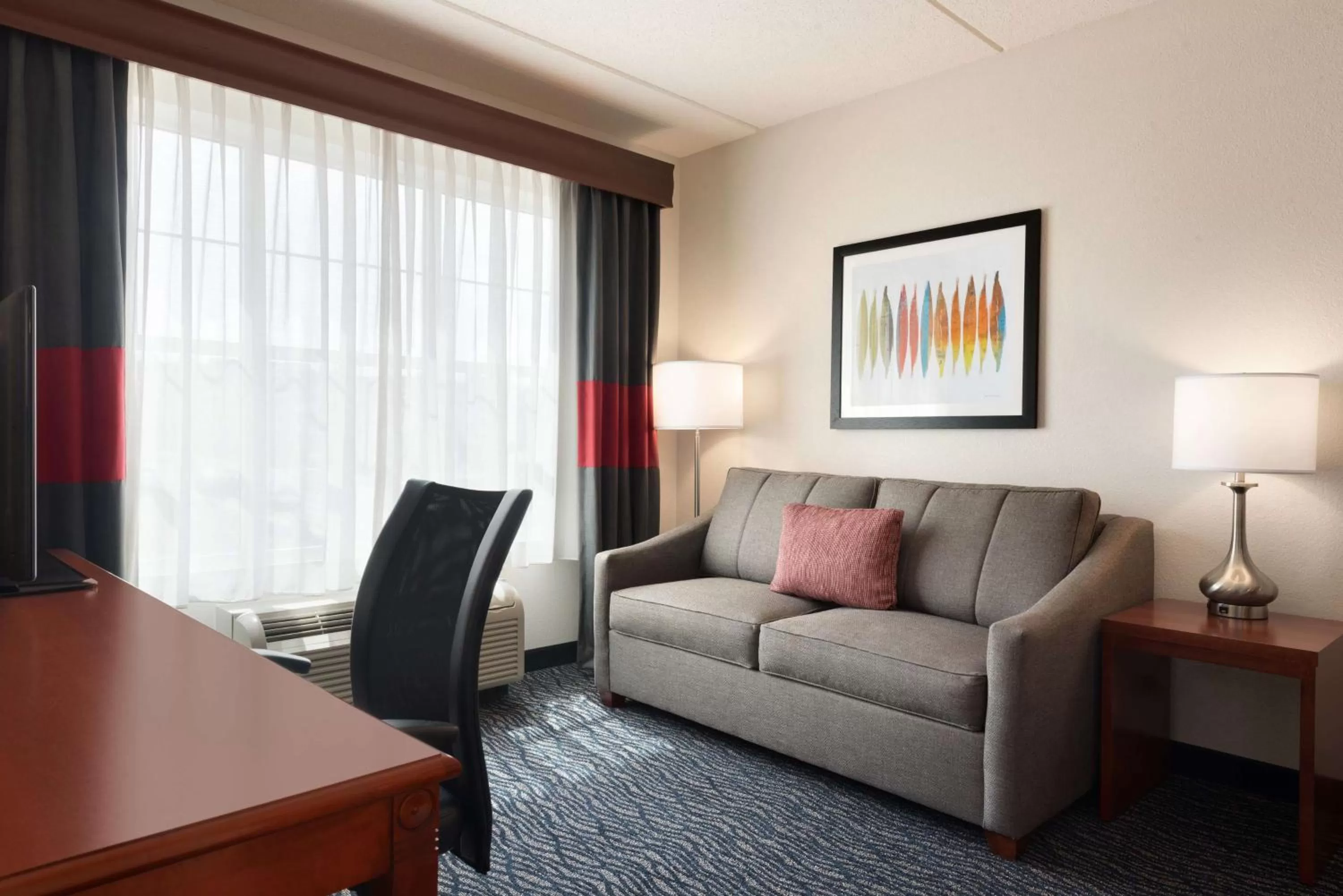 Living room in Homewood Suites by Hilton Madison West