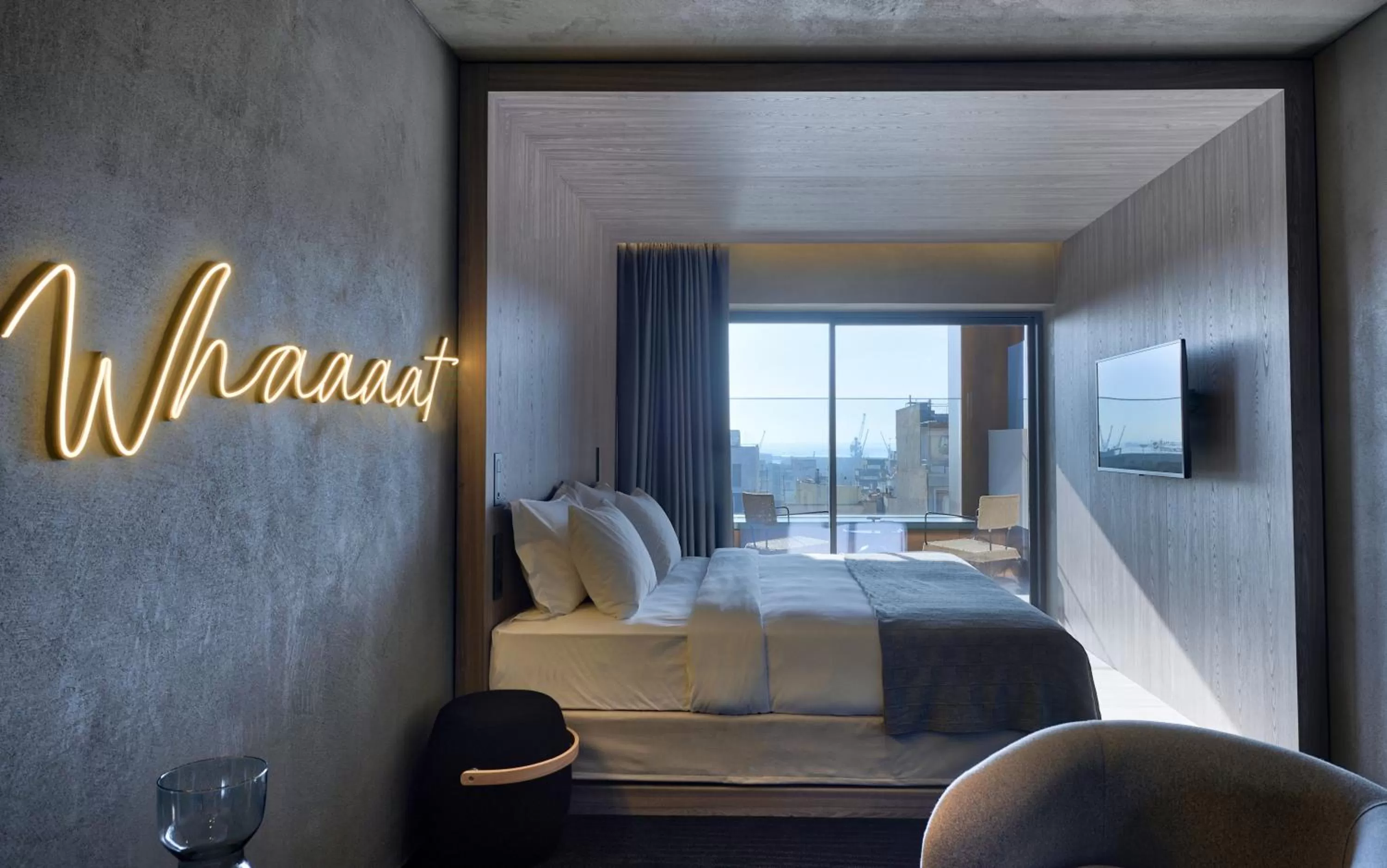 Photo of the whole room in ONOMA Hotel