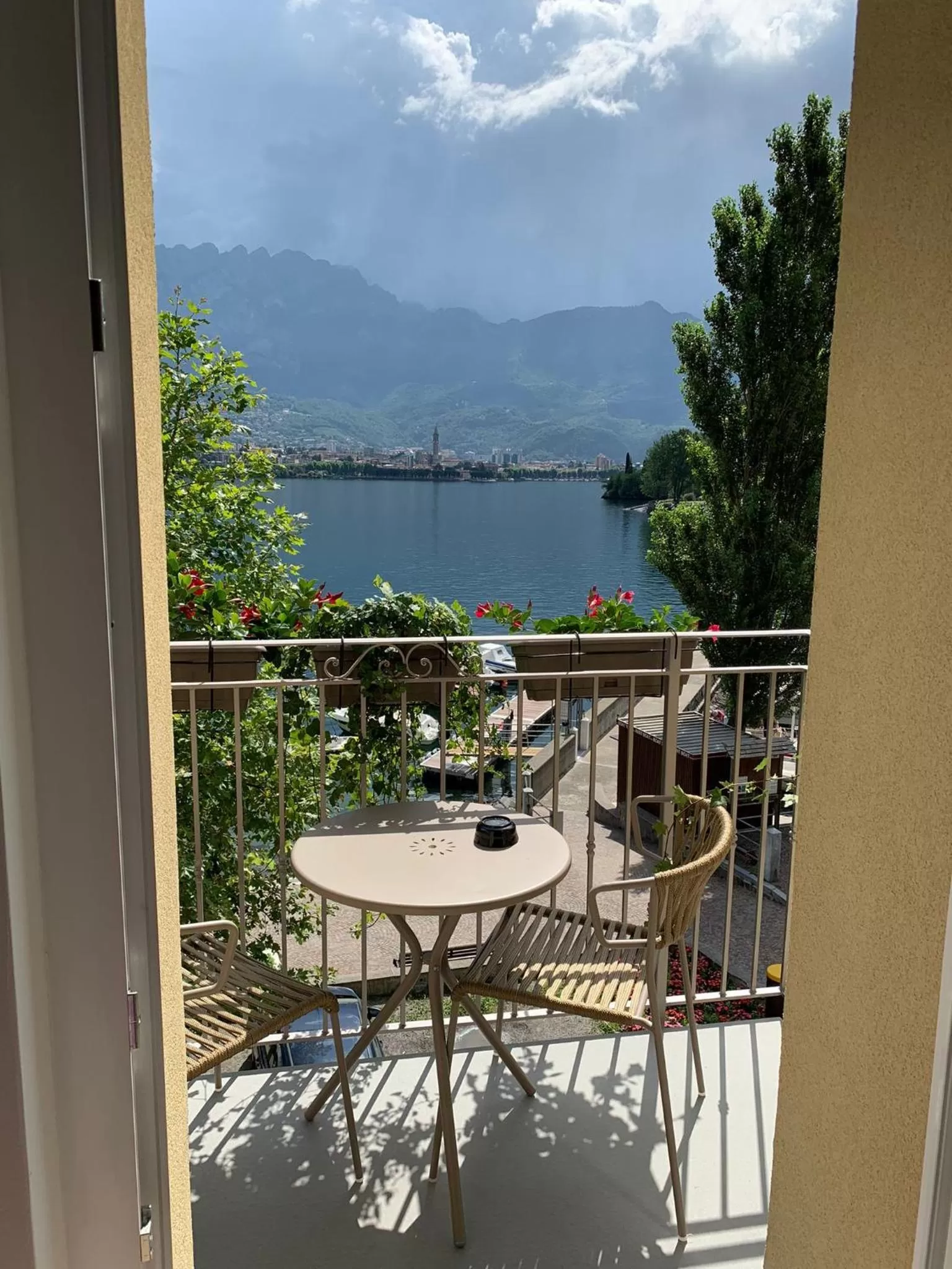 Lake view in LUXURY SUITES ROCOPOM - Lake Front