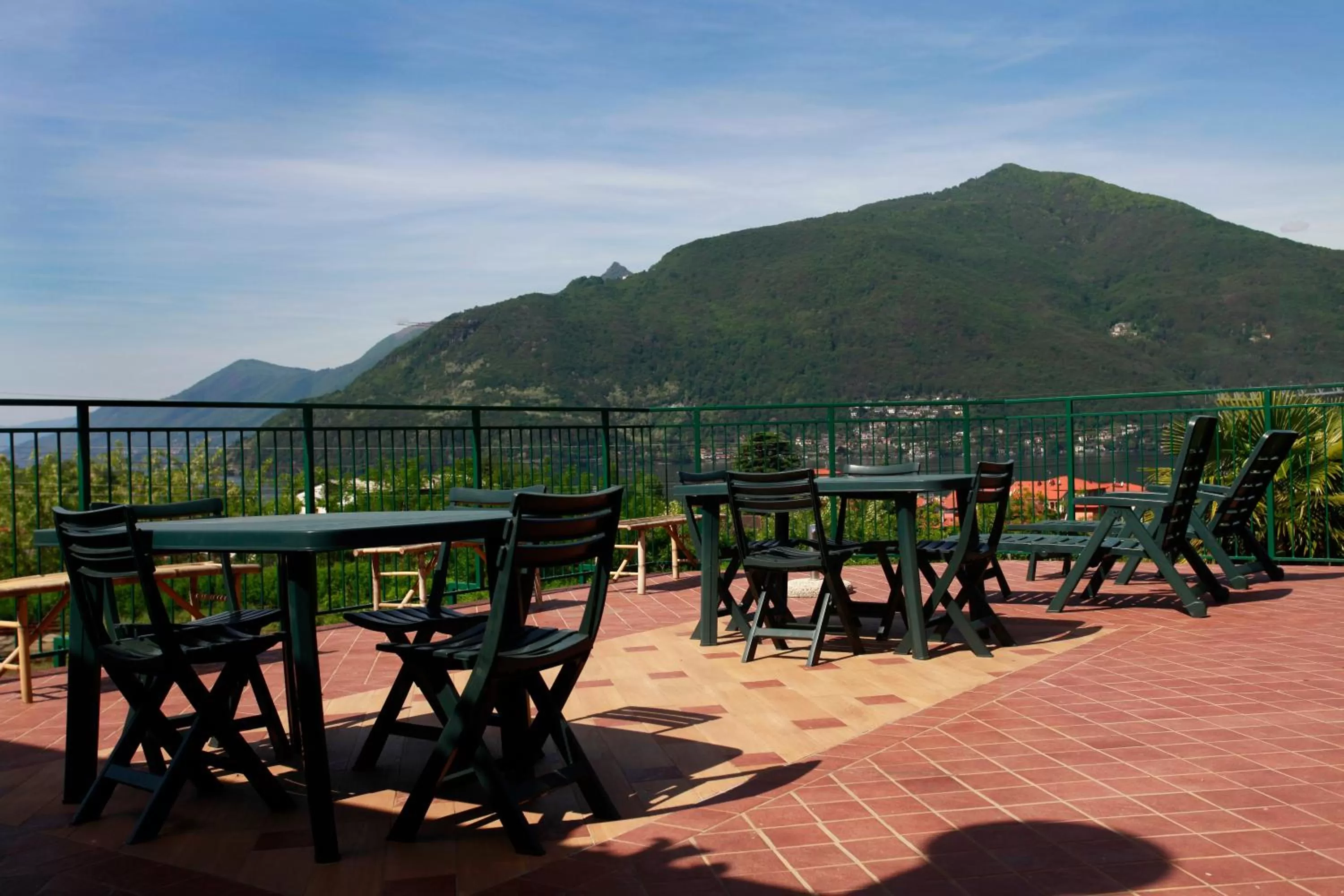 Balcony/Terrace in Apartment Lake Maggiore - ITALIA