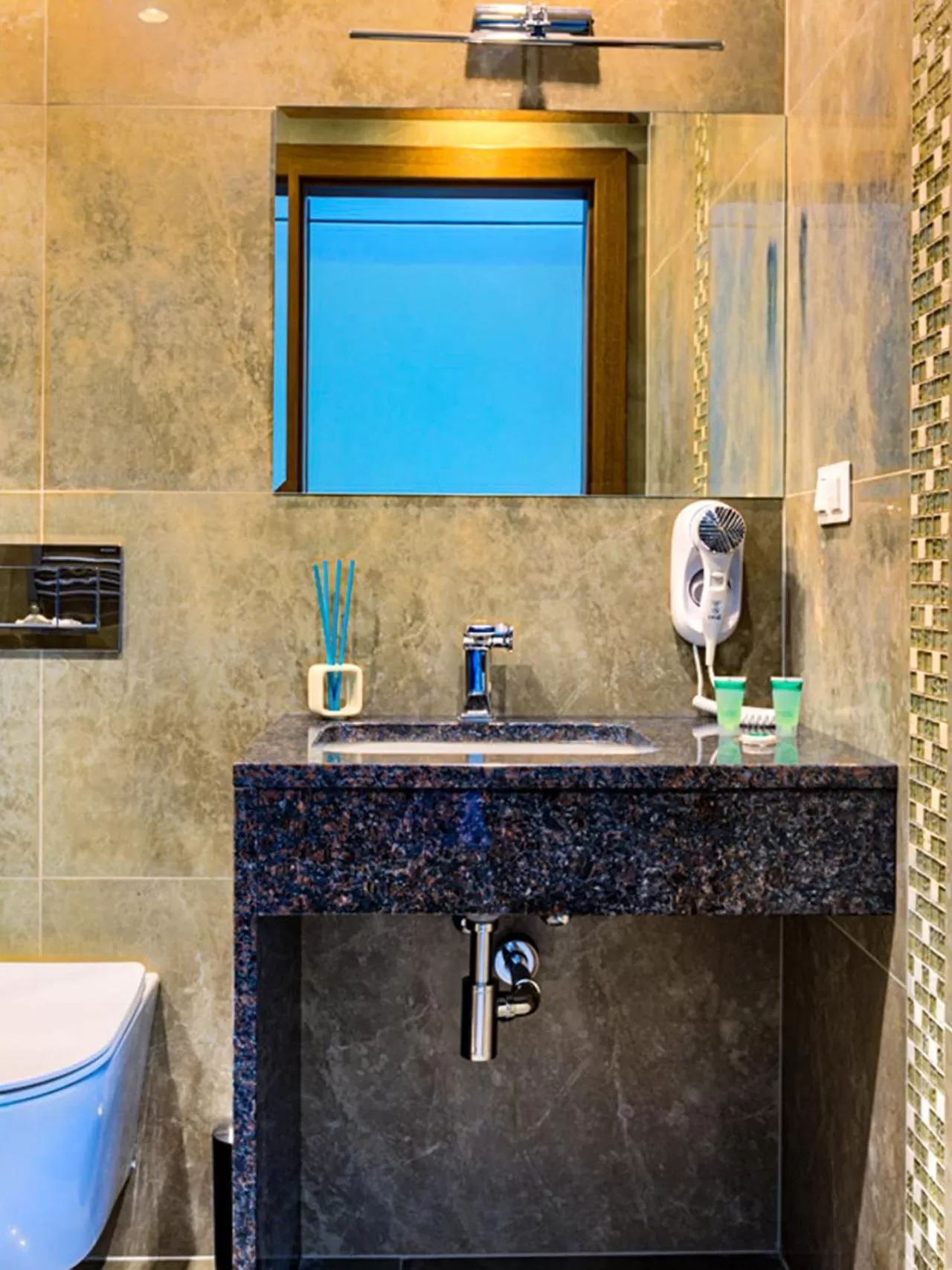 Shower in GRONO Apartamenty