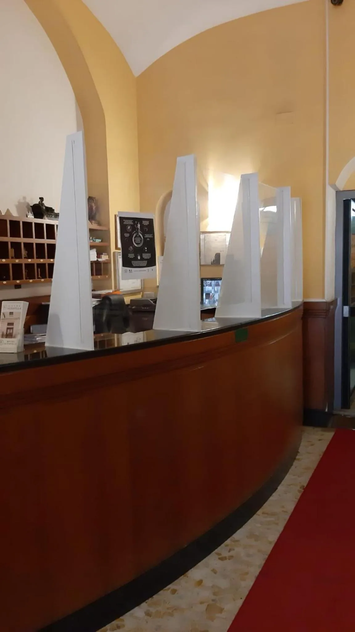 Lobby or reception in Hotel Altavilla 9