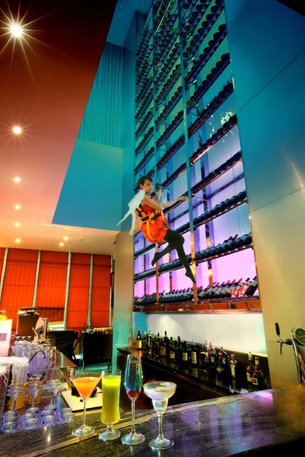 Lounge or bar in Cambridge Hotel Medan