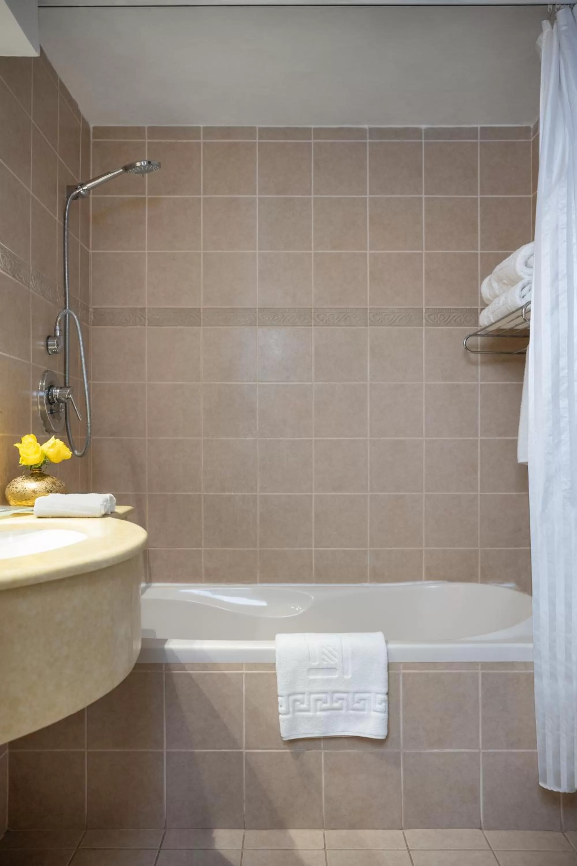 Ruth Safed By Dan Hotels