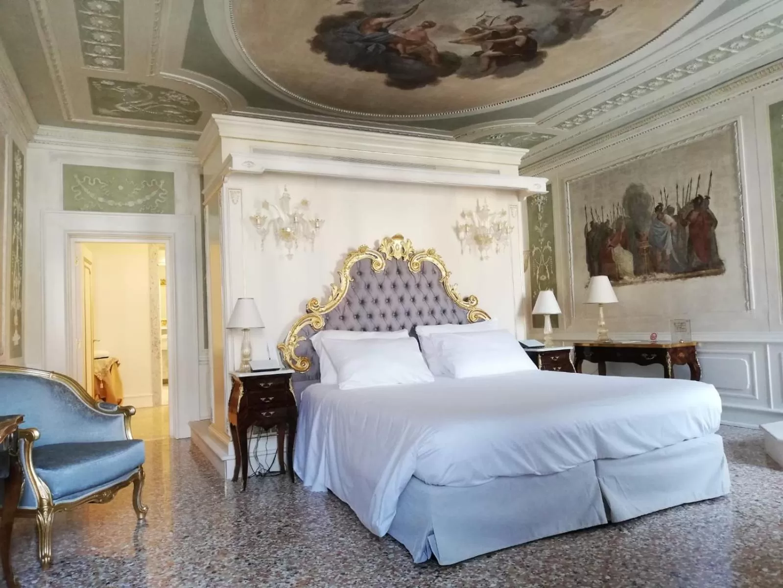 Bedroom, Bed in Ca' Bonfadini Historic Experience