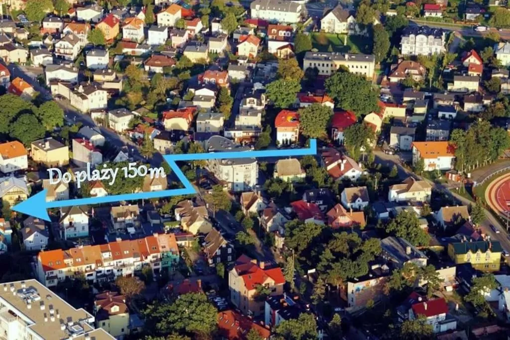 Property building in Rezydencja 5 Dębów