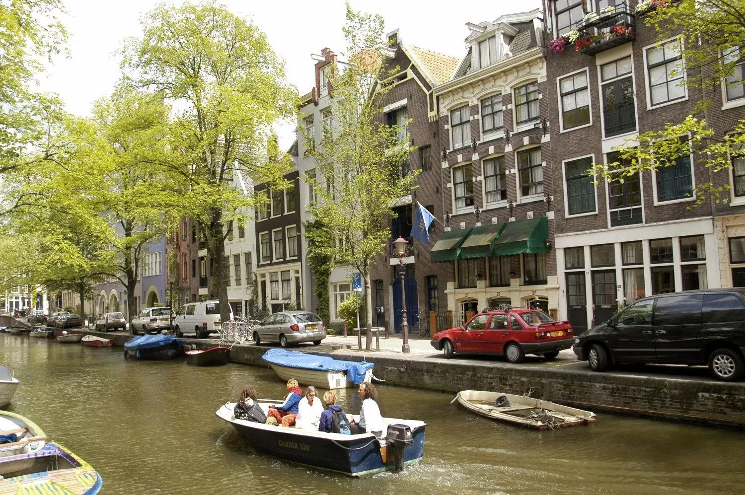 Facade/entrance in Rembrandtplein Hotel