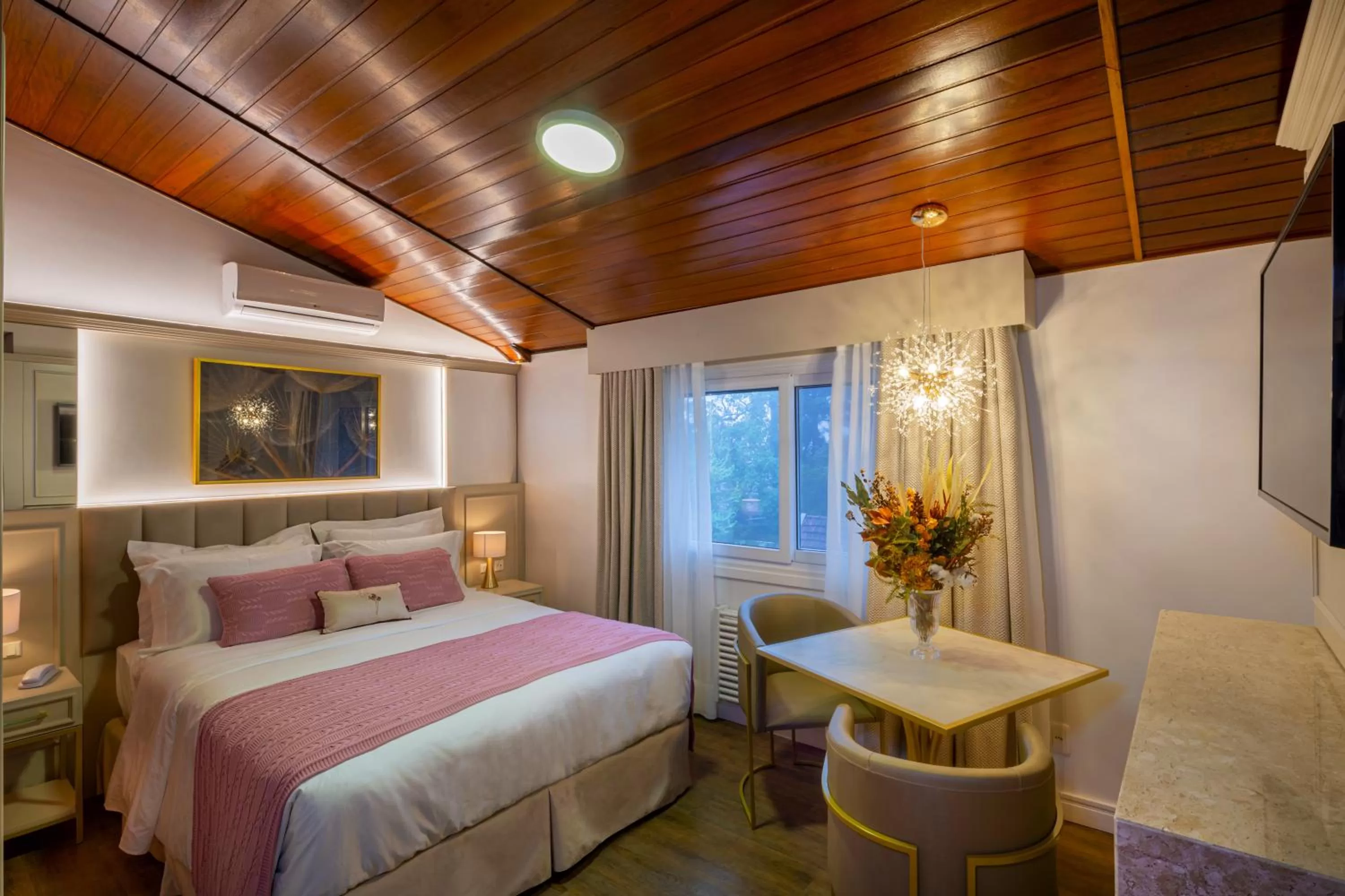 Bed in Blumen Hotel Boutique