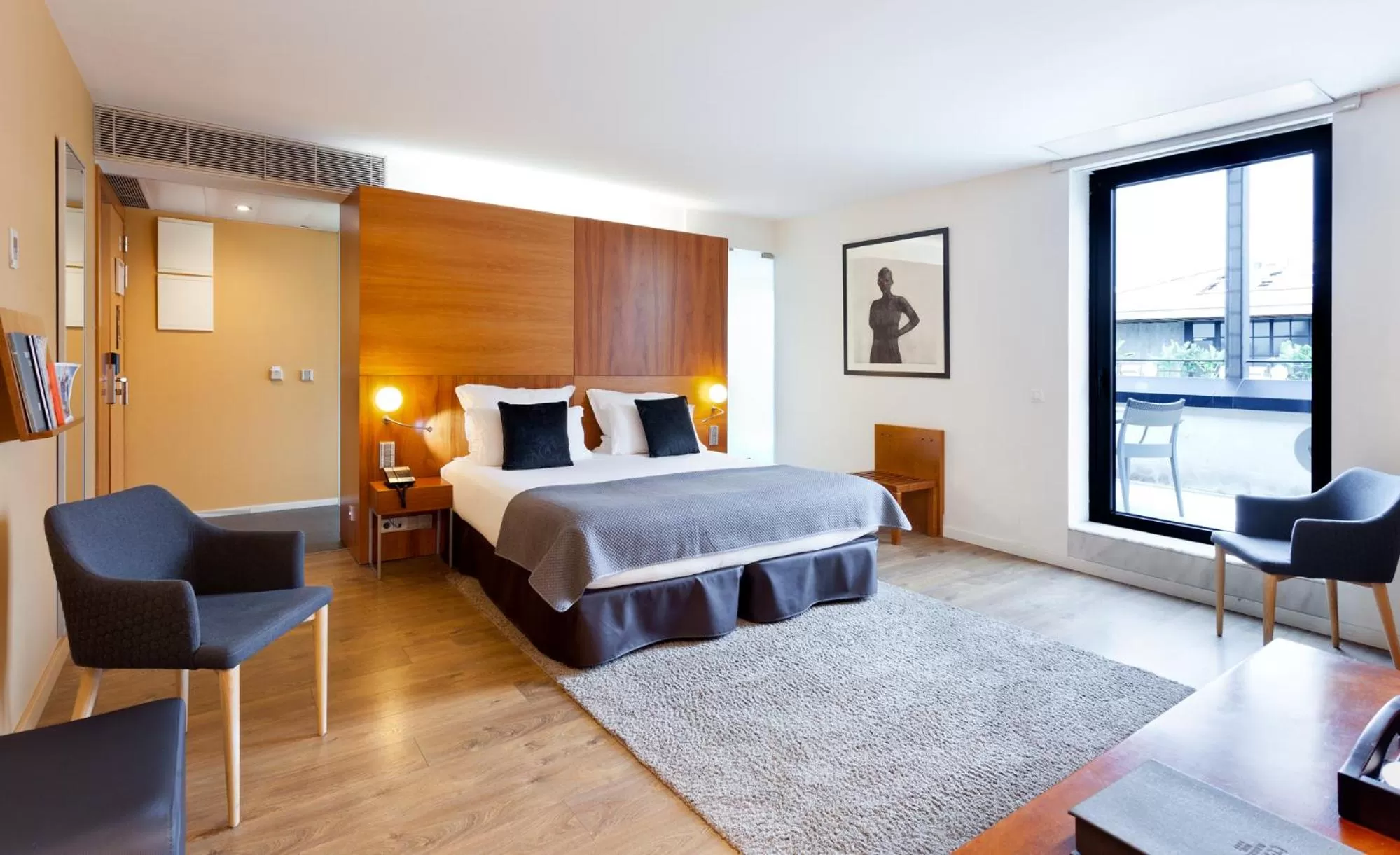 Bed in Hotel Condes de Barcelona