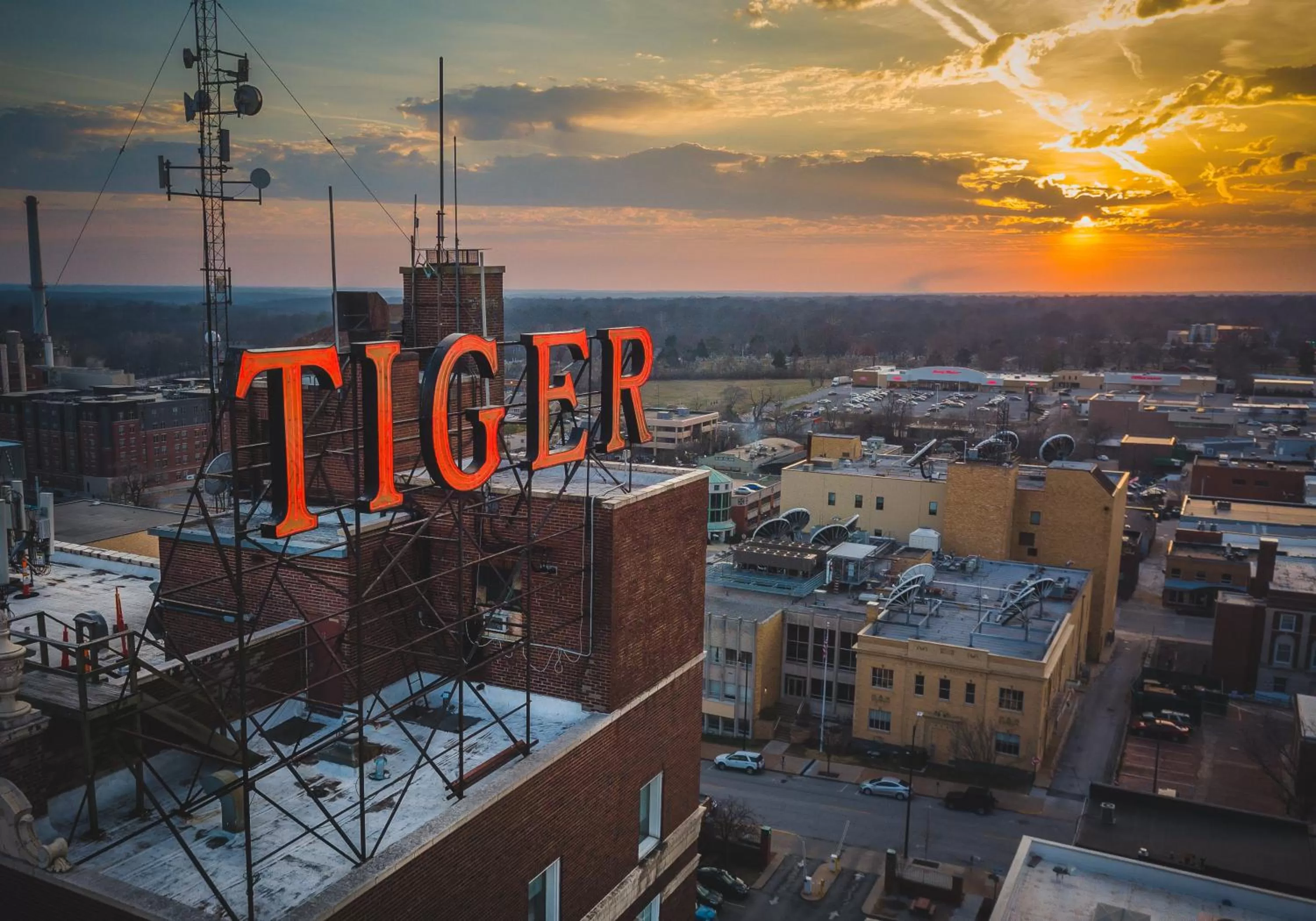 Property building in voco The Tiger Hotel, Columbia, MO by IHG