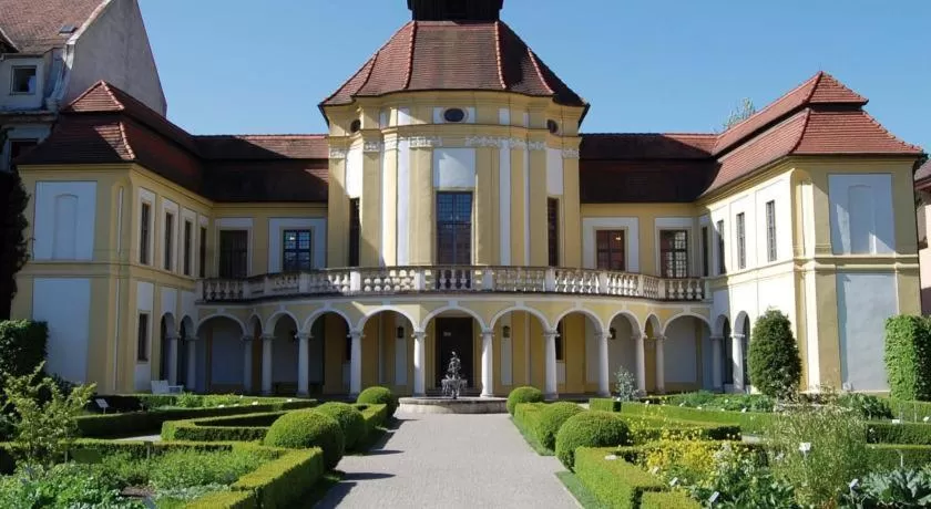 Property building in Ara Classic