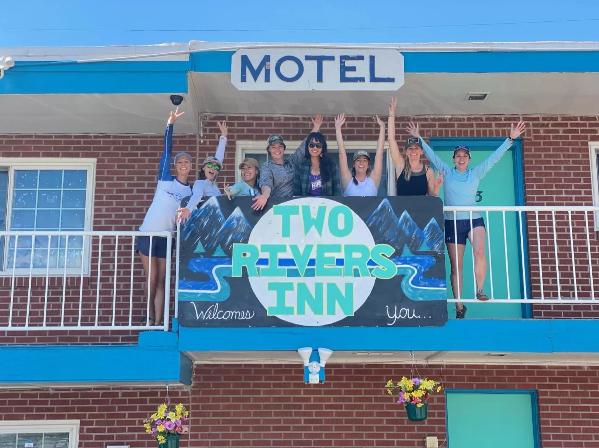 Logo/Certificate/Sign in Two Rivers Inn