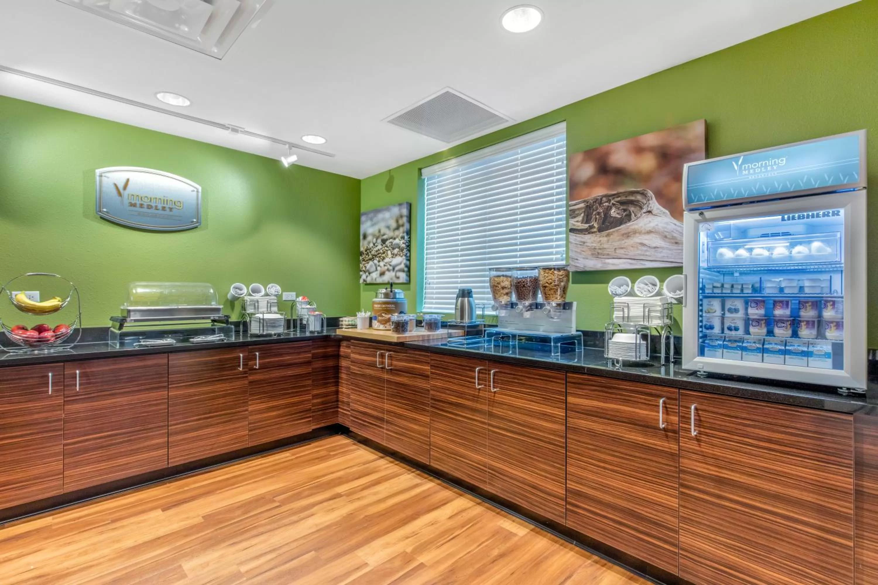 Breakfast in Comfort Inn St Louis Airport