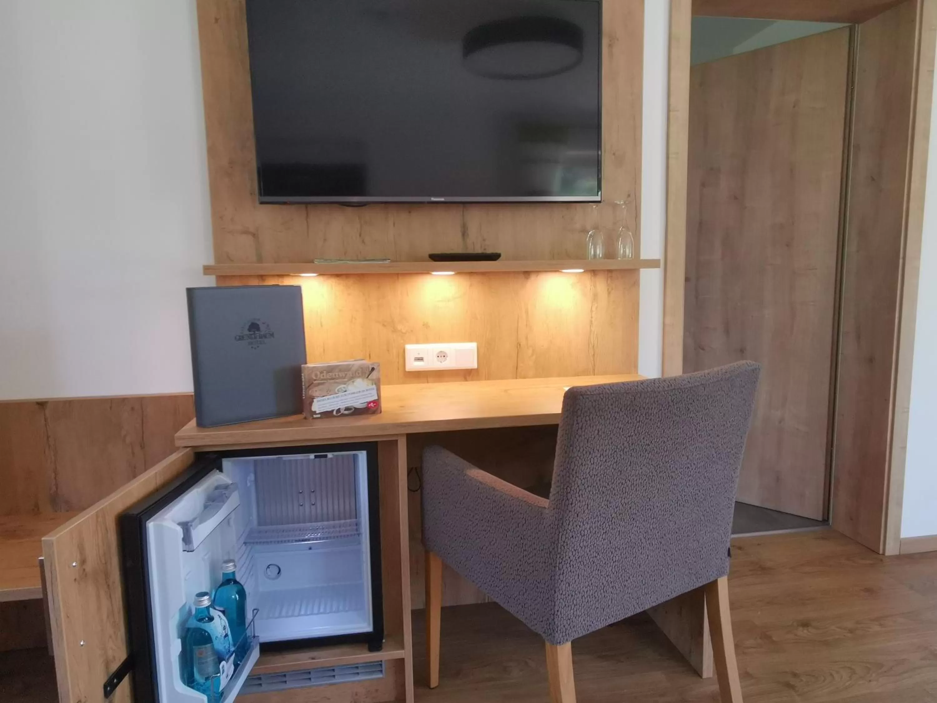 oven in Hotel Grüner Baum mit Restaurant & Wellness