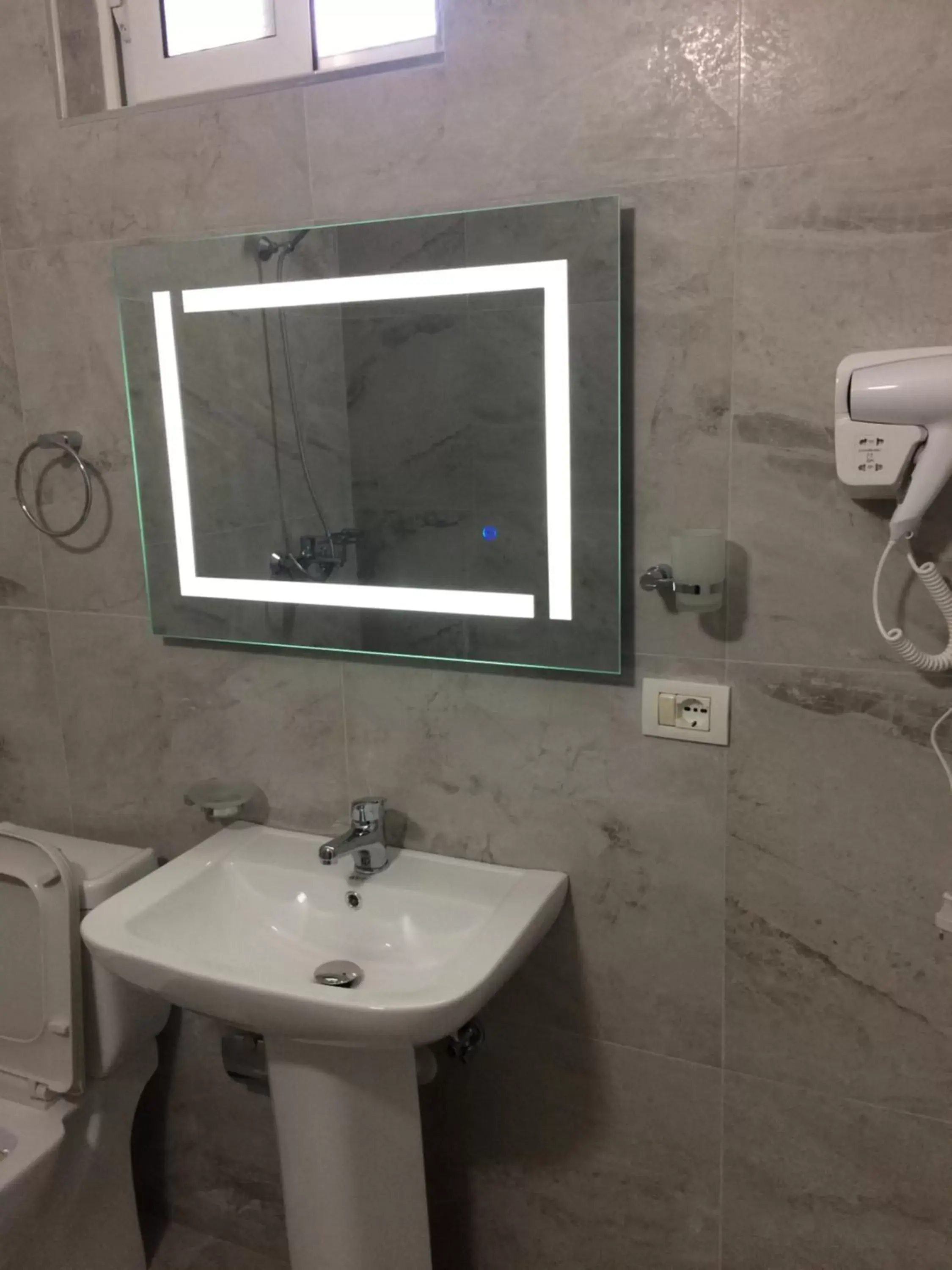 Double or Twin Room with Bathroom in MERKAJ HOTEL BERAT Double or Twin Room with Bathroom in MERKAJ HOTEL BERAT