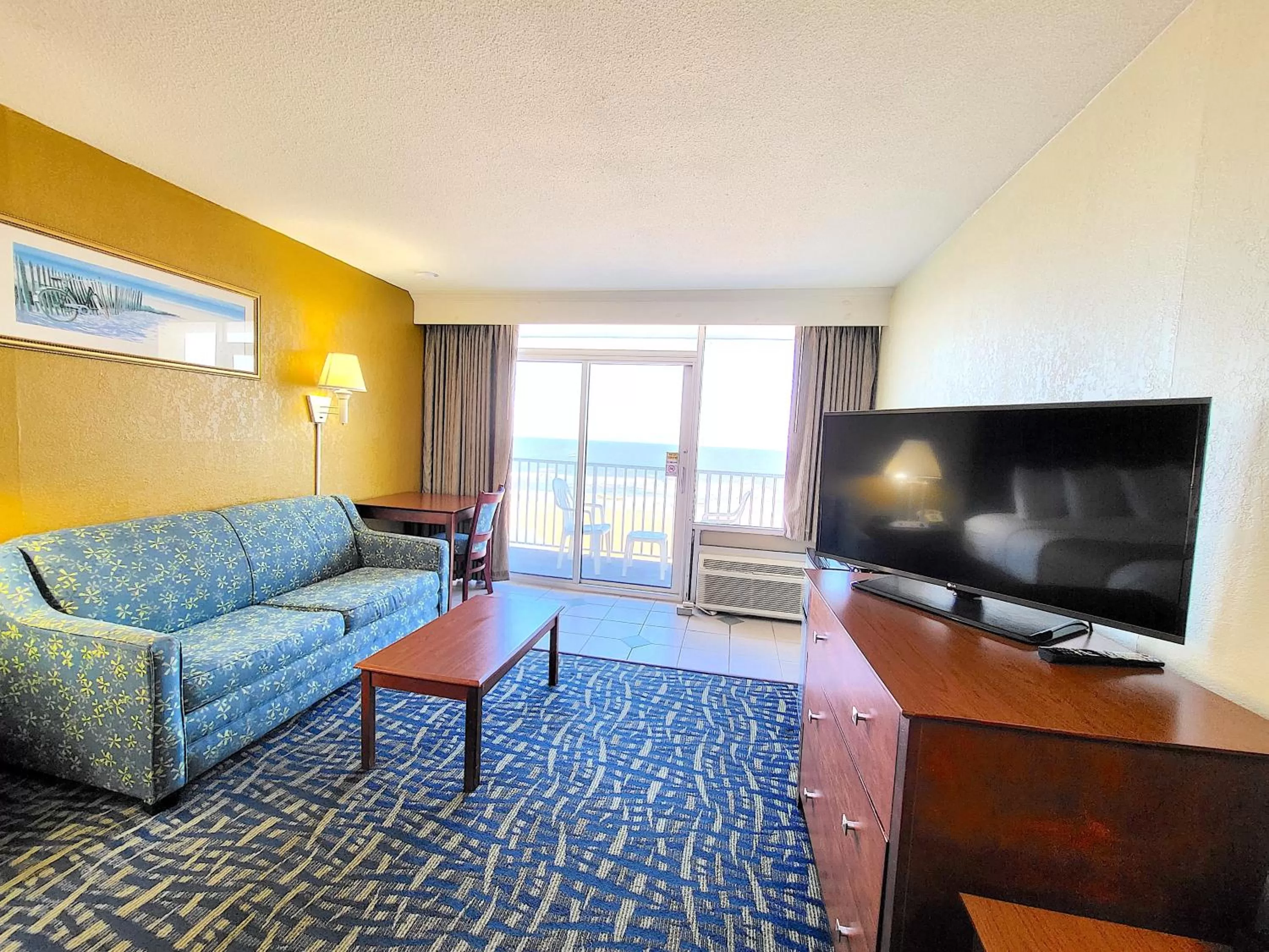 Seating area in Ocean Resort