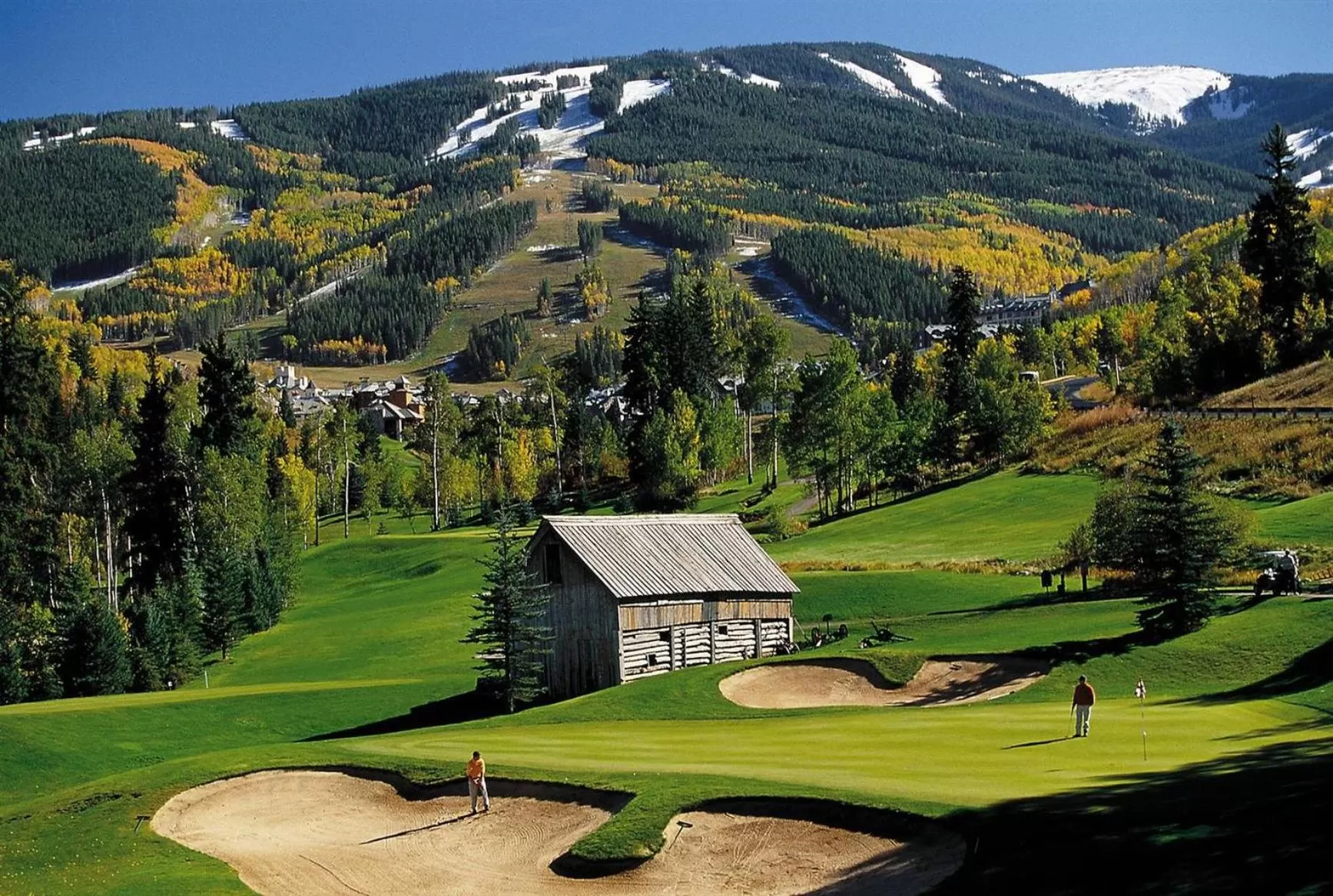Golfcourse in The Pines Lodge, a RockResort, by Vail Resorts