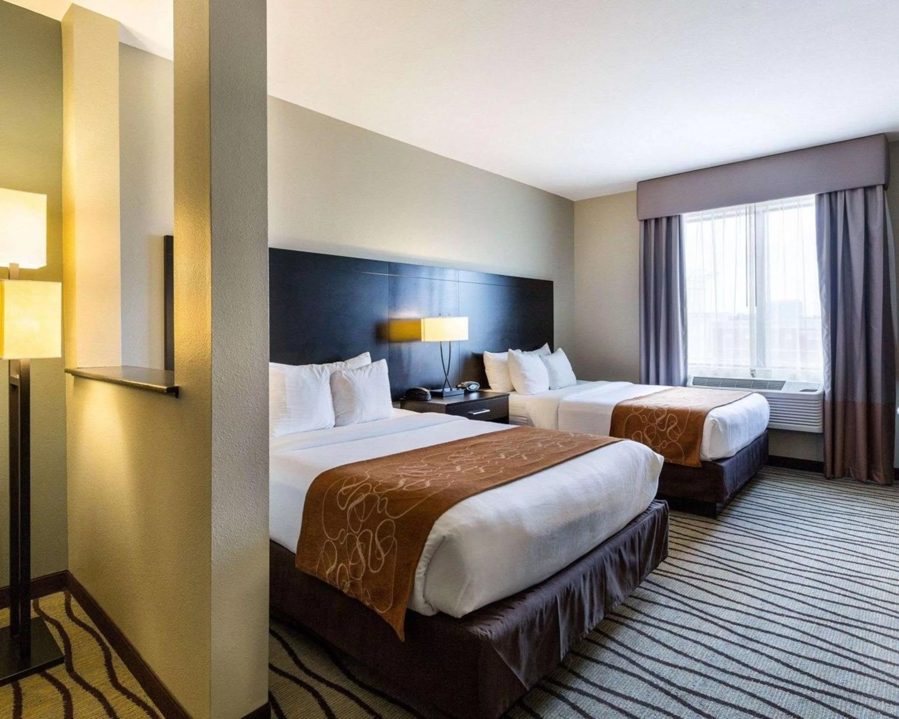 Bedroom, Bed in Comfort Suites near Westchase on Beltway 8