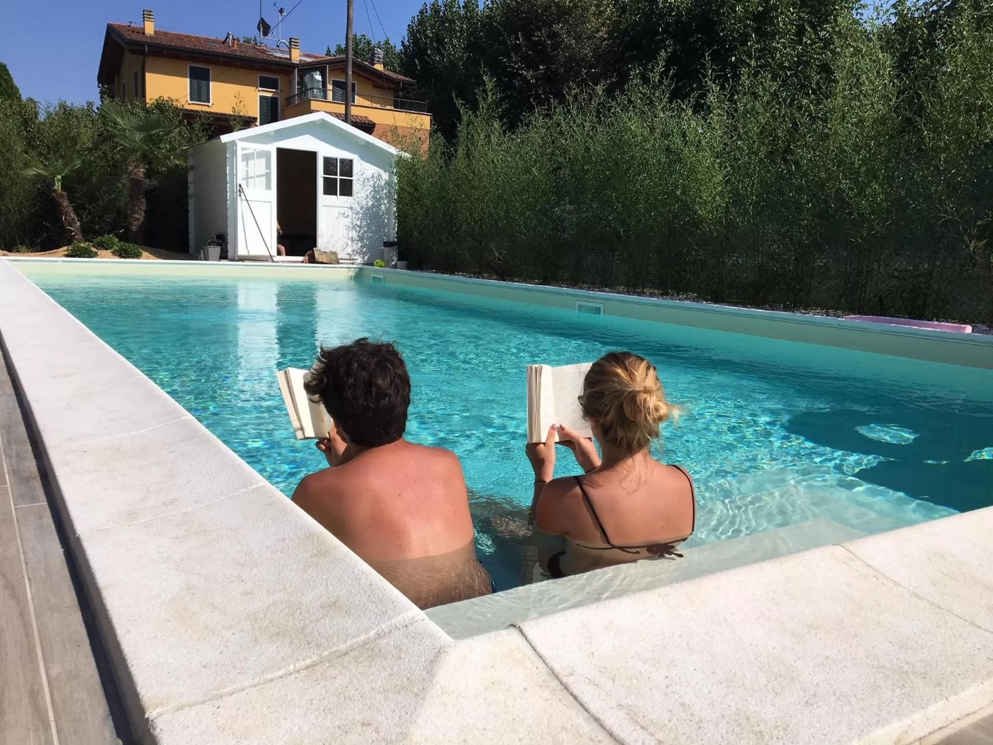 Swimming pool in Hotel Globo