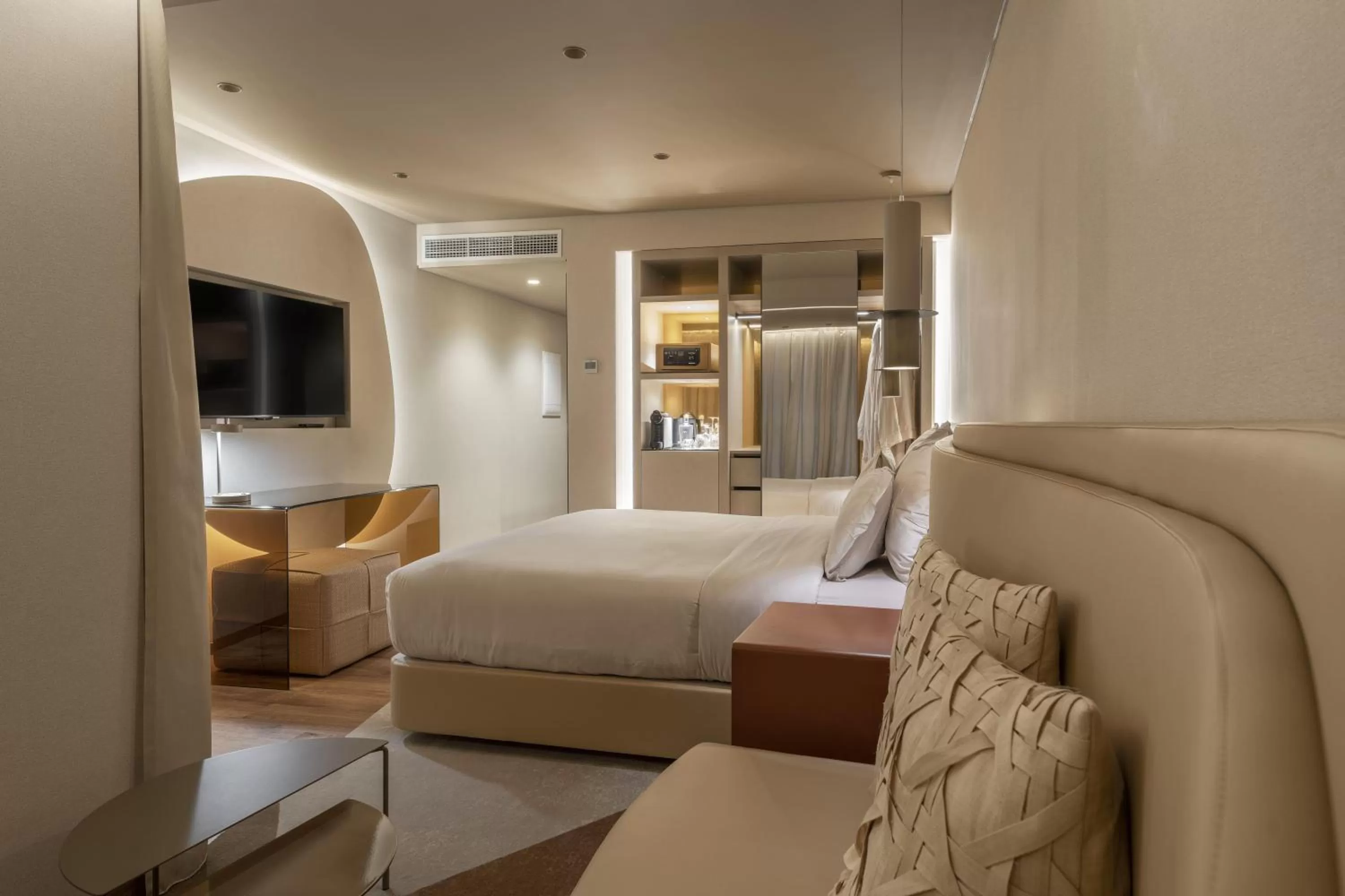 Photo of the whole room, Bed in The Views Baia - Adults Only