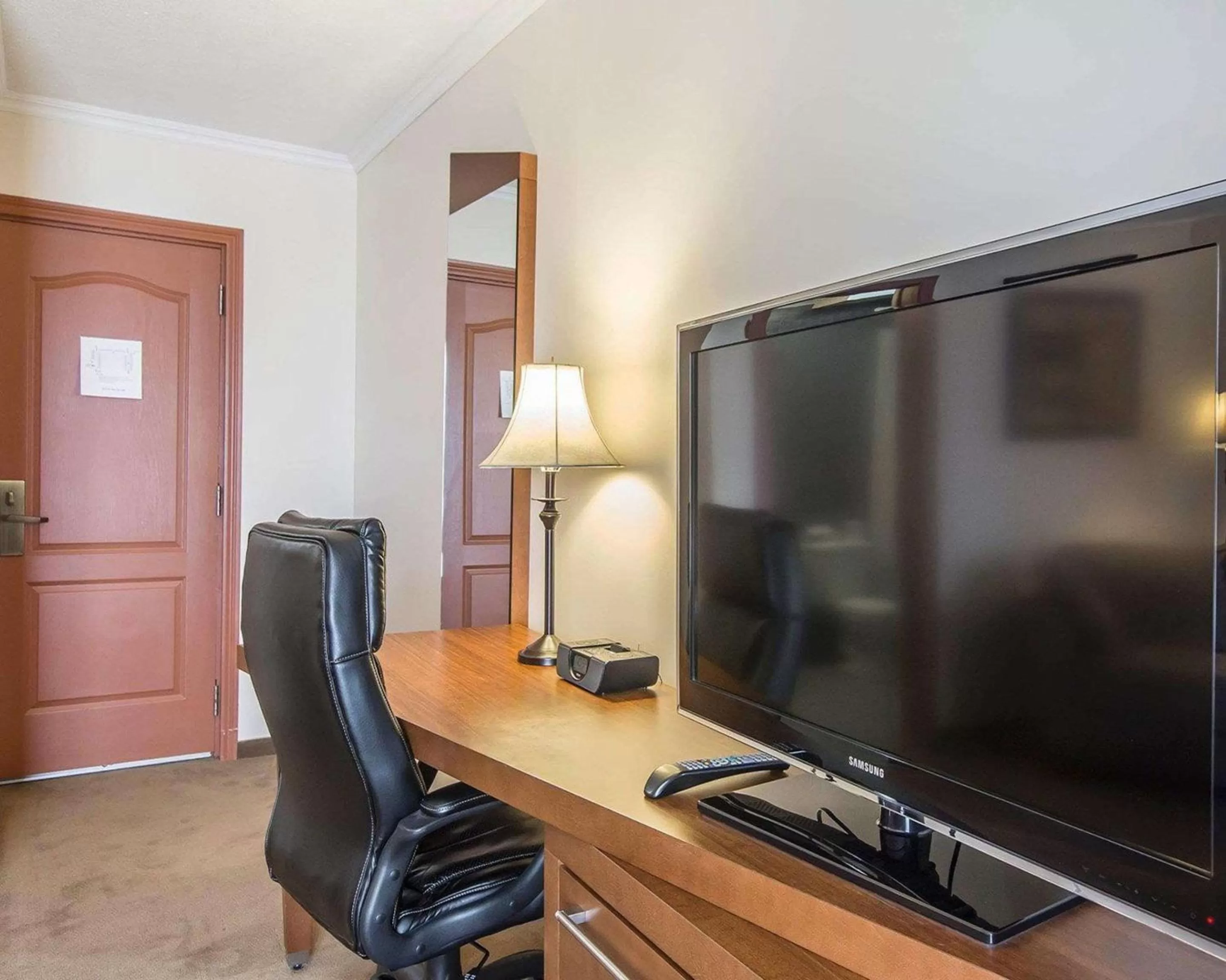 Photo of the whole room in Hotel Danube Bleu