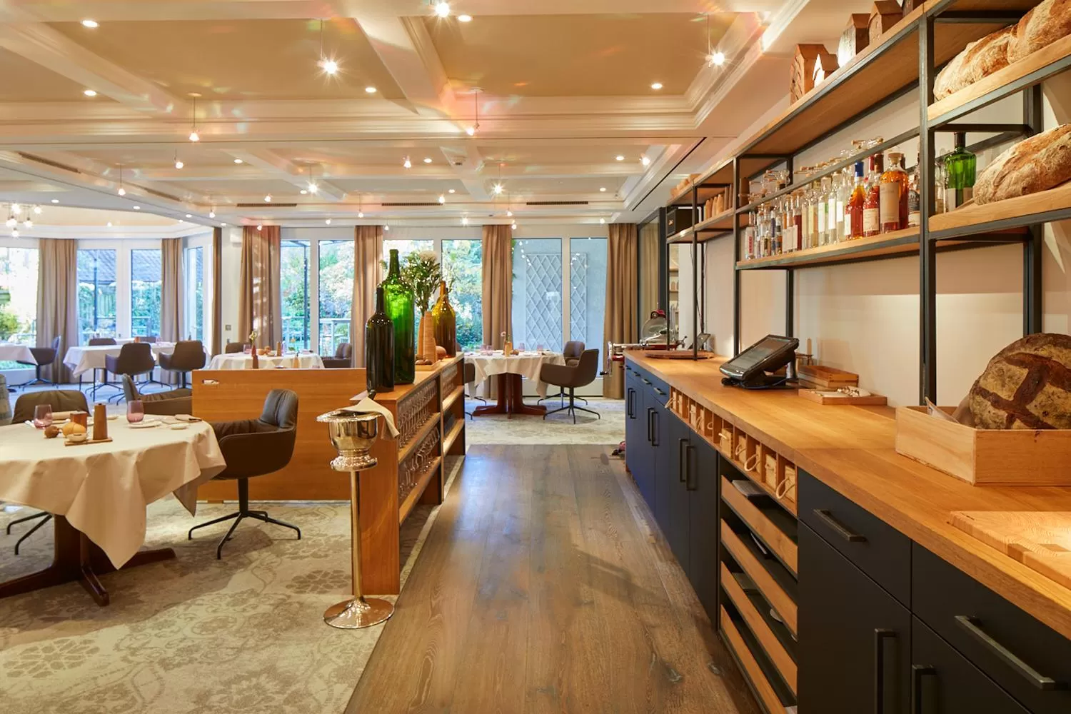 Restaurant/places to eat in Hirschen Erlinsbach Swiss Quality