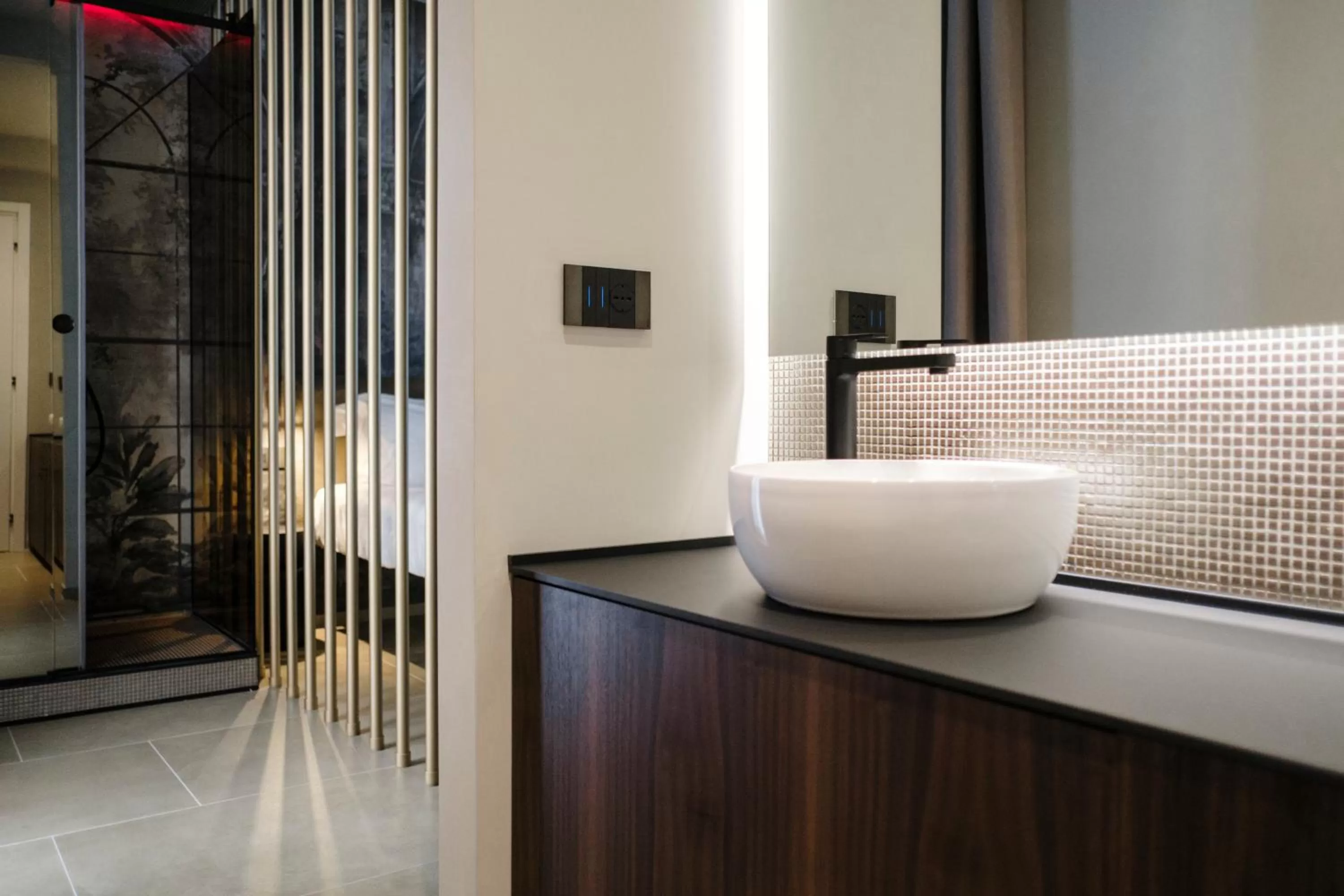 Shower, Bathroom in Aquasuite